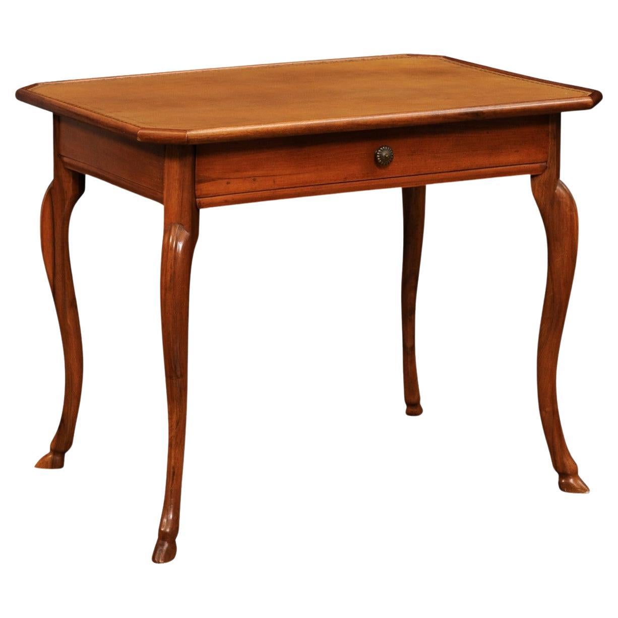 French Louis XV Period 1750s Walnut Desk with Leather Top and Cabriole Legs