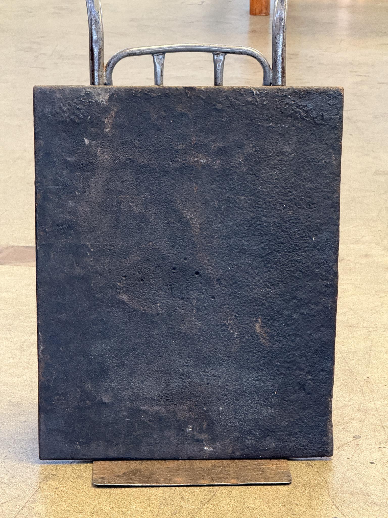 Plaque de cheminée / dosseret 'Armoiries de France' d'époque Louis XV en vente 6