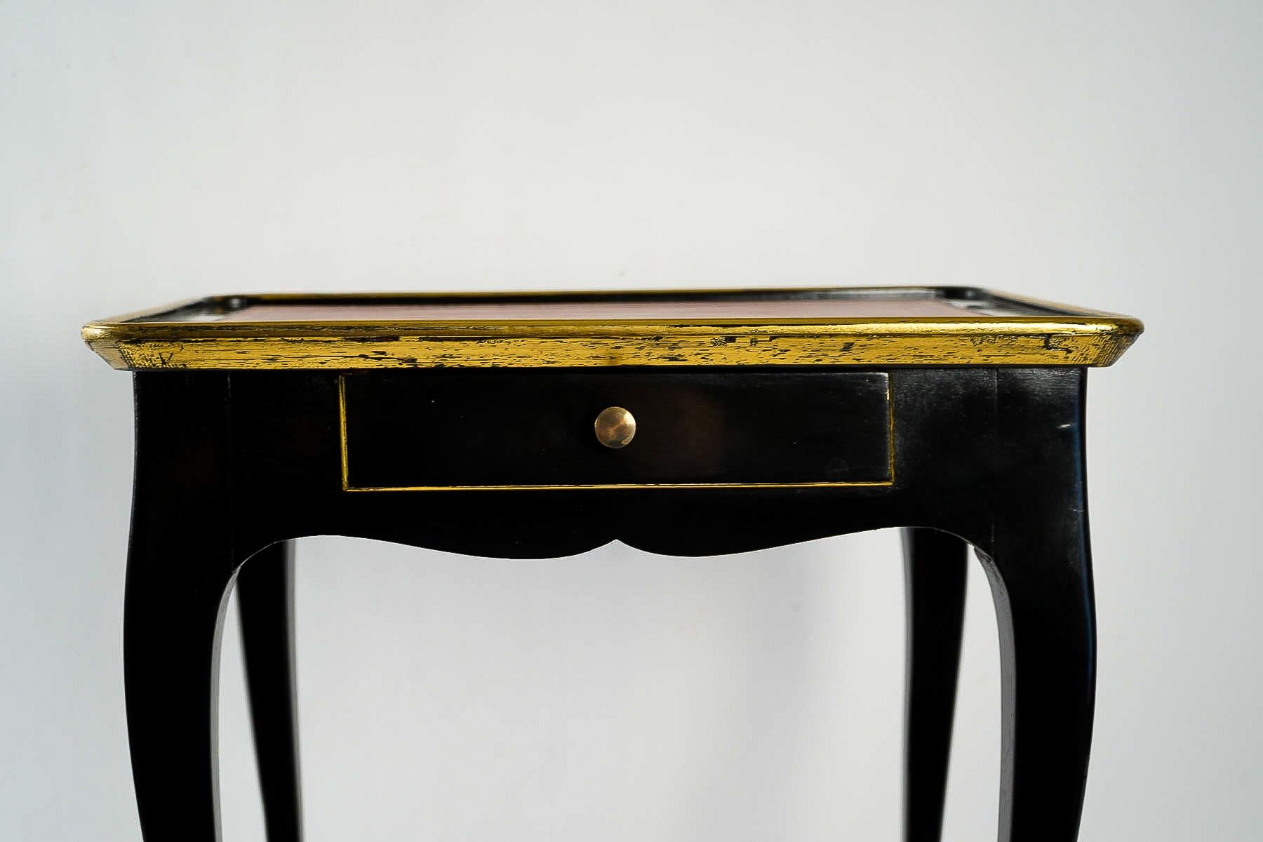 French Louis XV Period, Cabaret Table in Walnut Lacquered, circa 1740-1750 2