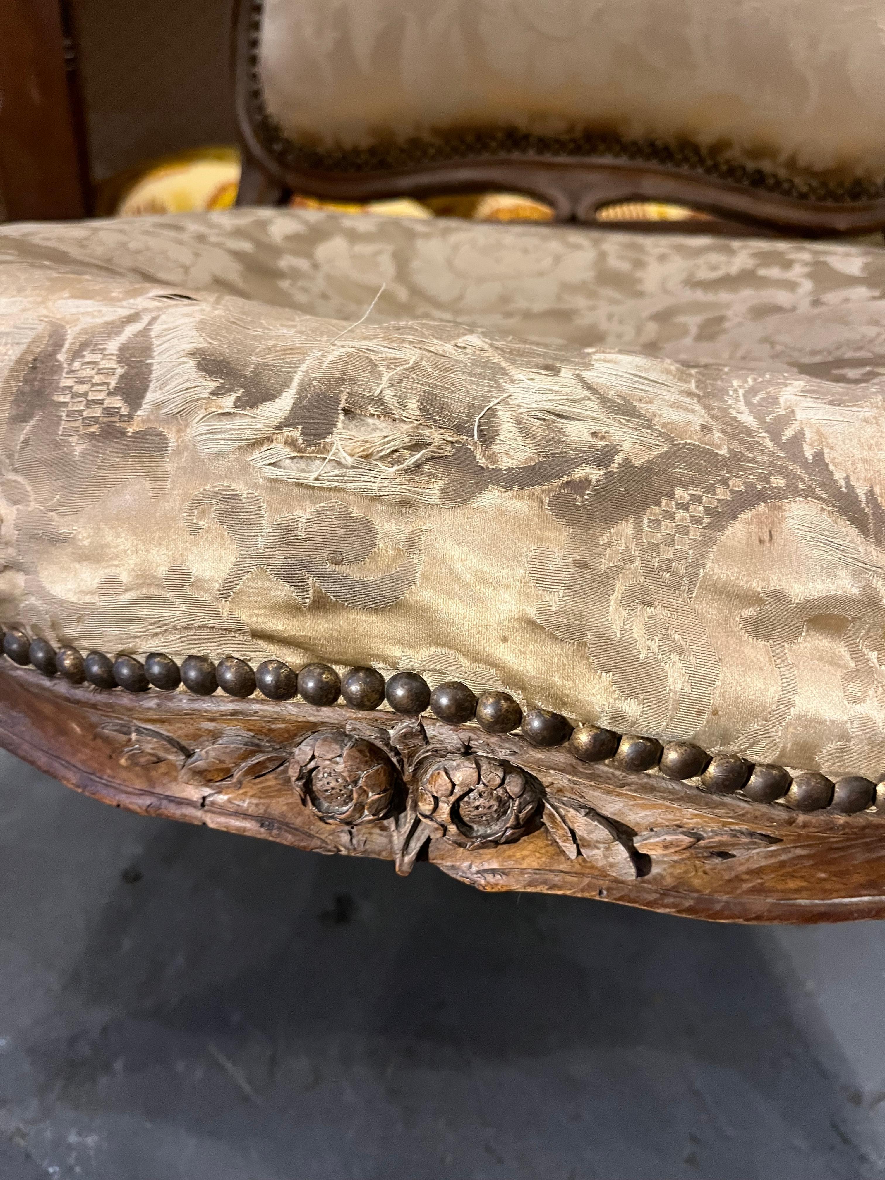 Fauteuil a la Reine francés de época Luis XV en venta 3