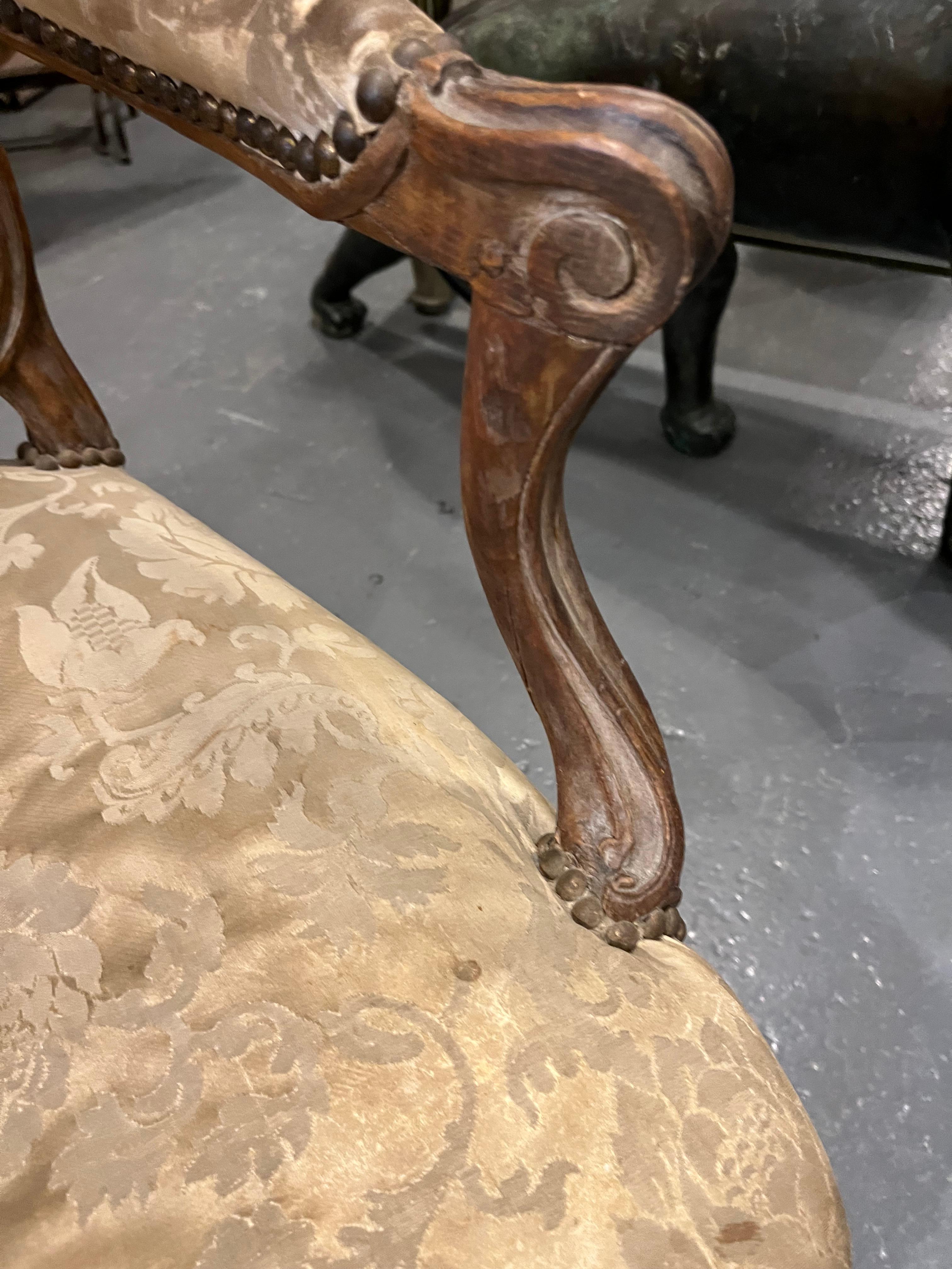 Fauteuil a la Reine francés de época Luis XV Haya en venta