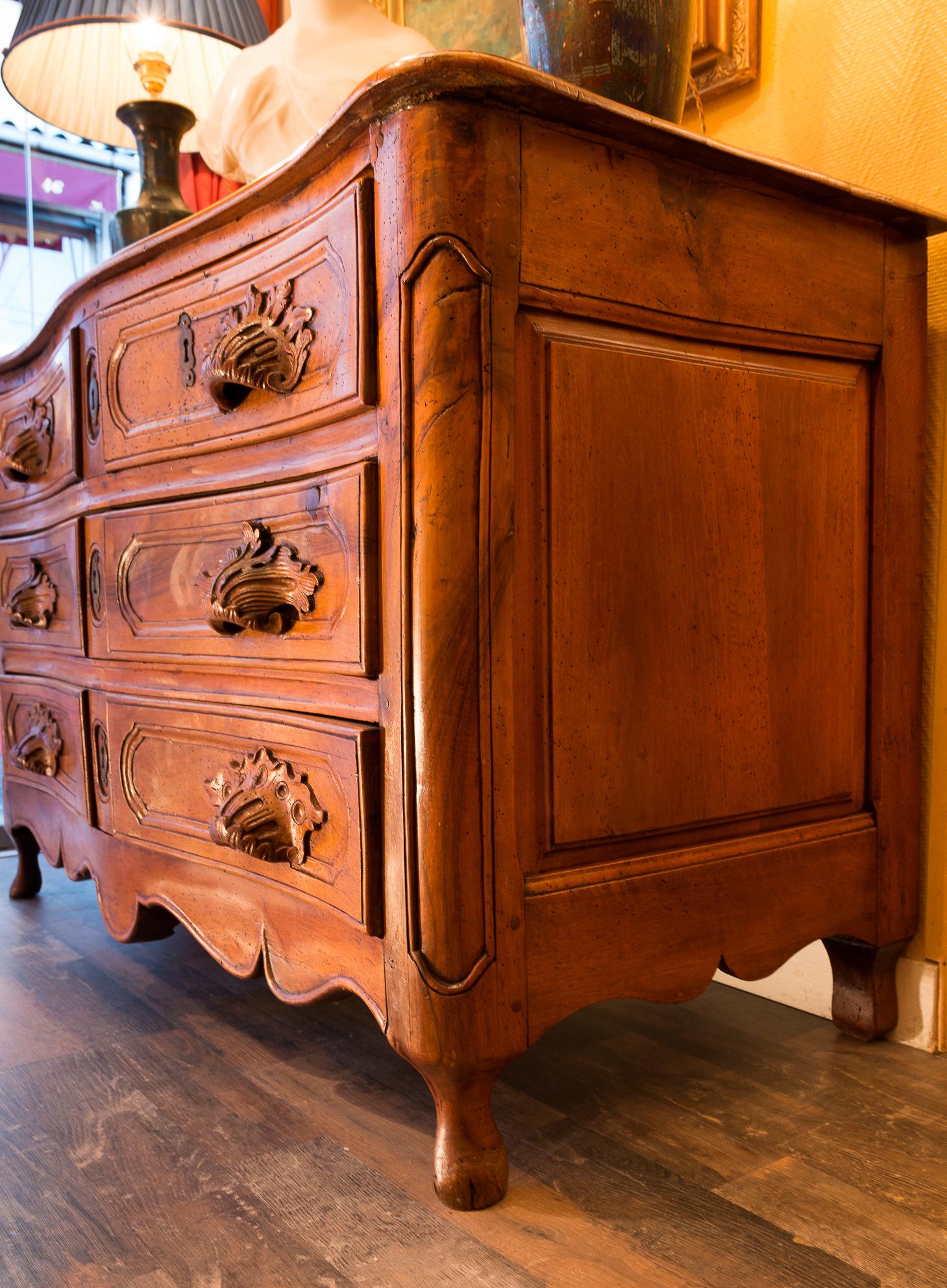 French Louis XV Period Walnut Hand-Carved Commode, circa 1750 For Sale 10