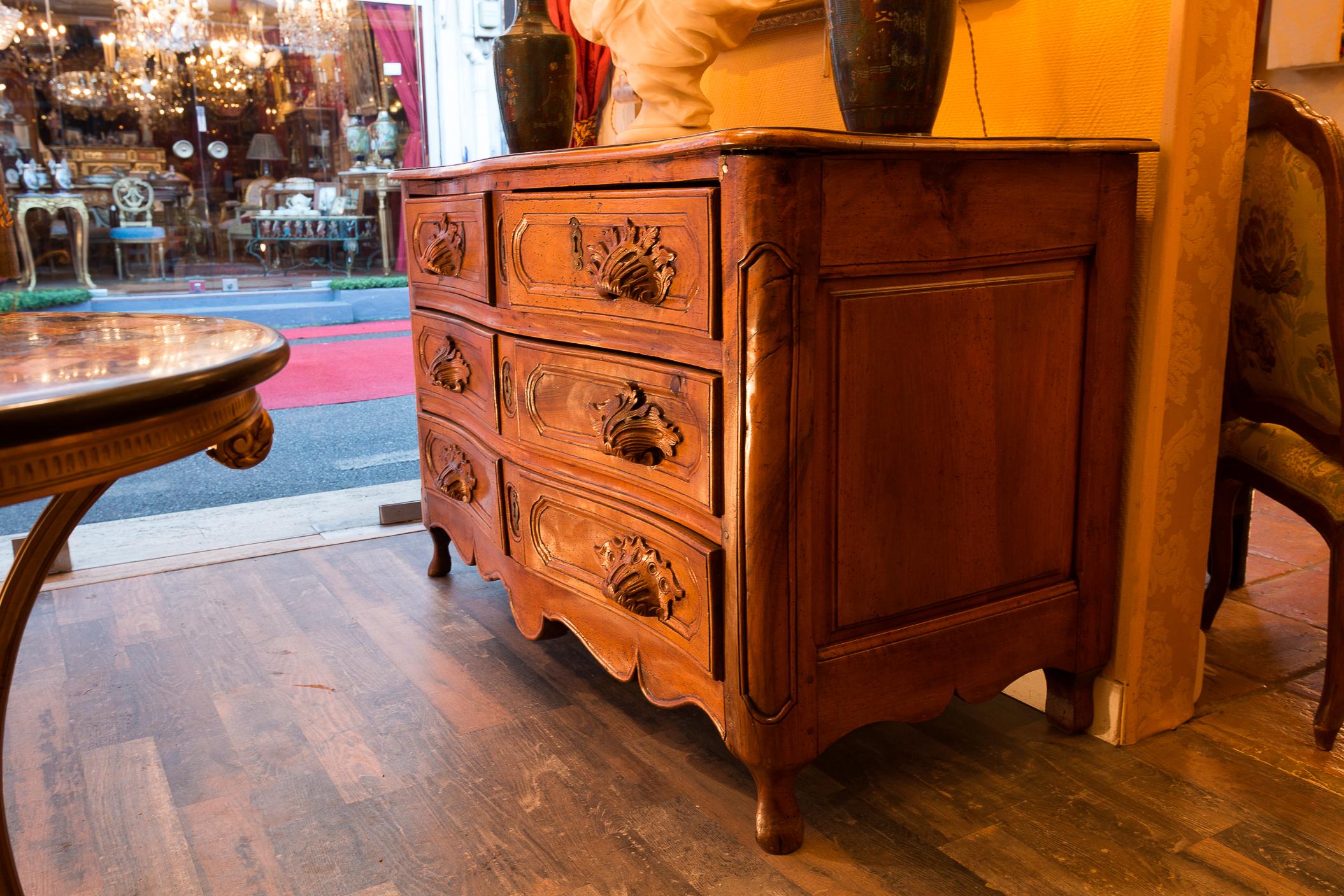 French Louis XV Period Walnut Hand-Carved Commode, circa 1750 For Sale 12