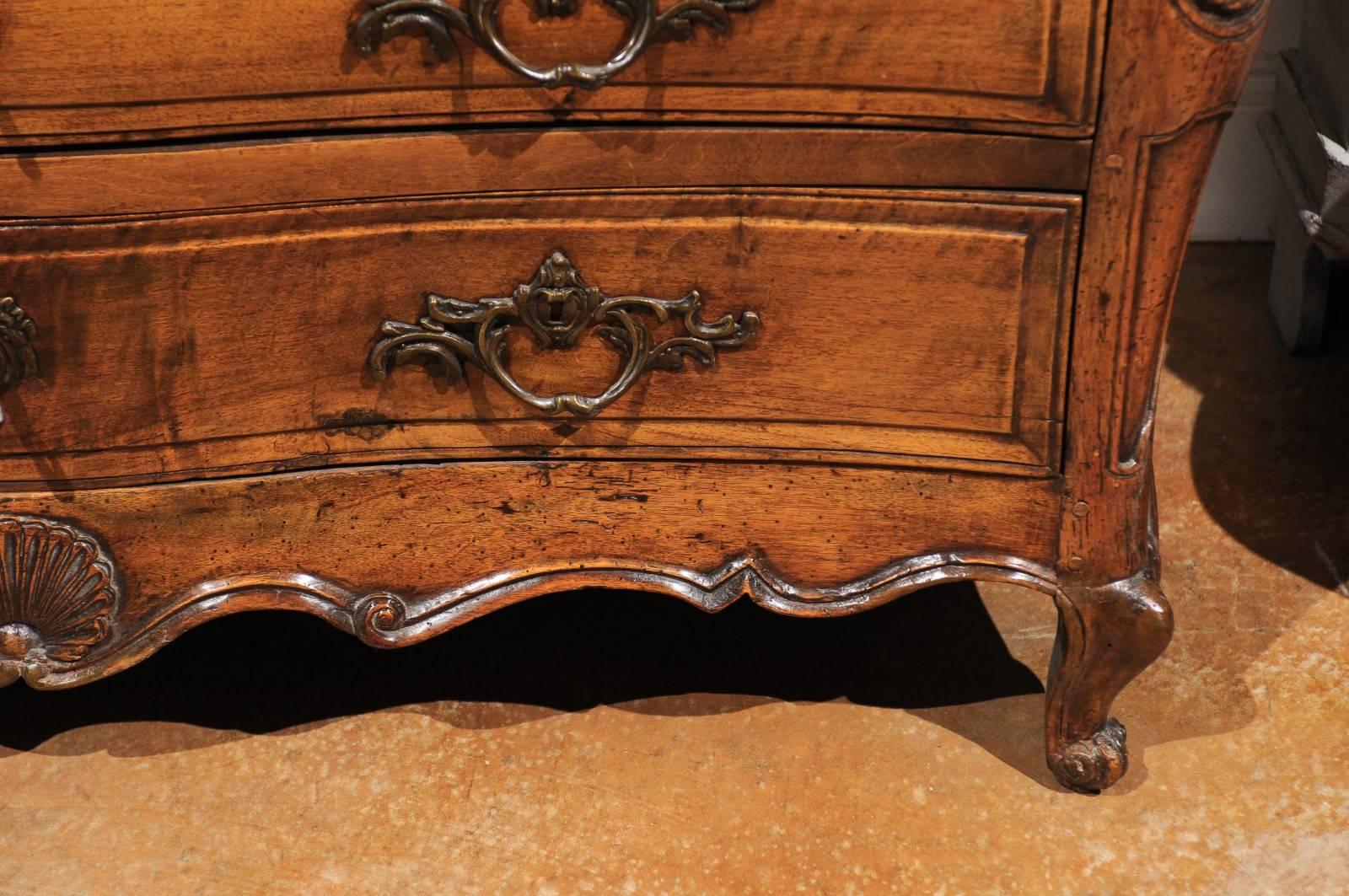 French Louis XV Period Walnut Three-Drawer Commode from Provence, circa 1750 4