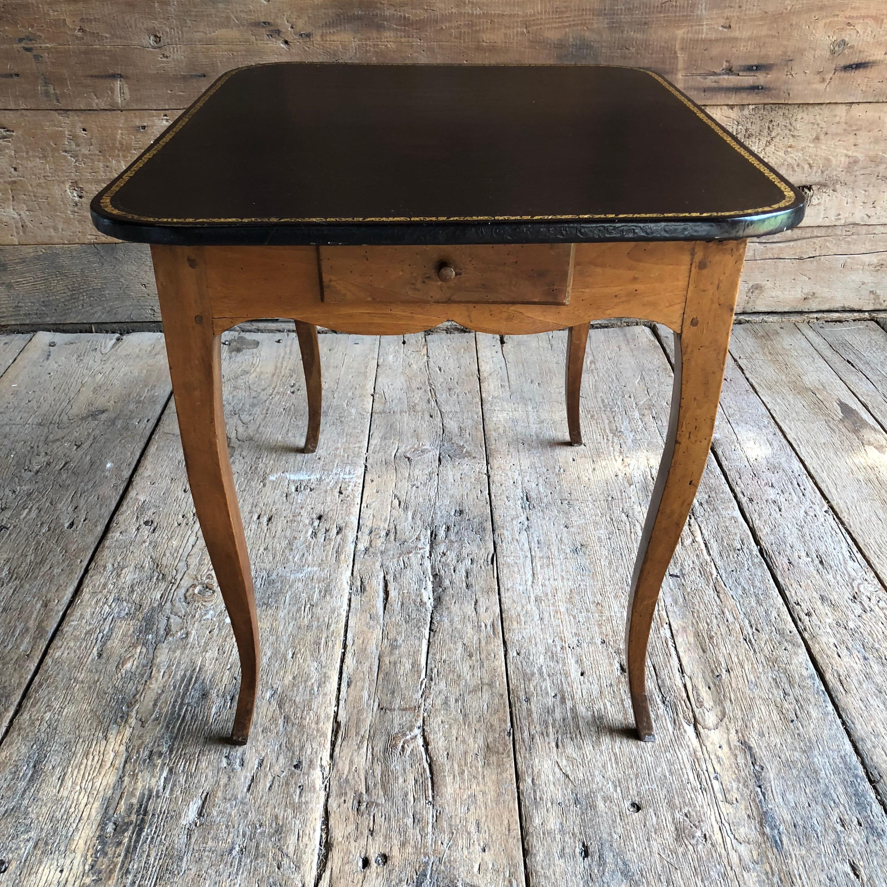 Walnut Leather Top Louis XV Period Writing Table, 18th Century