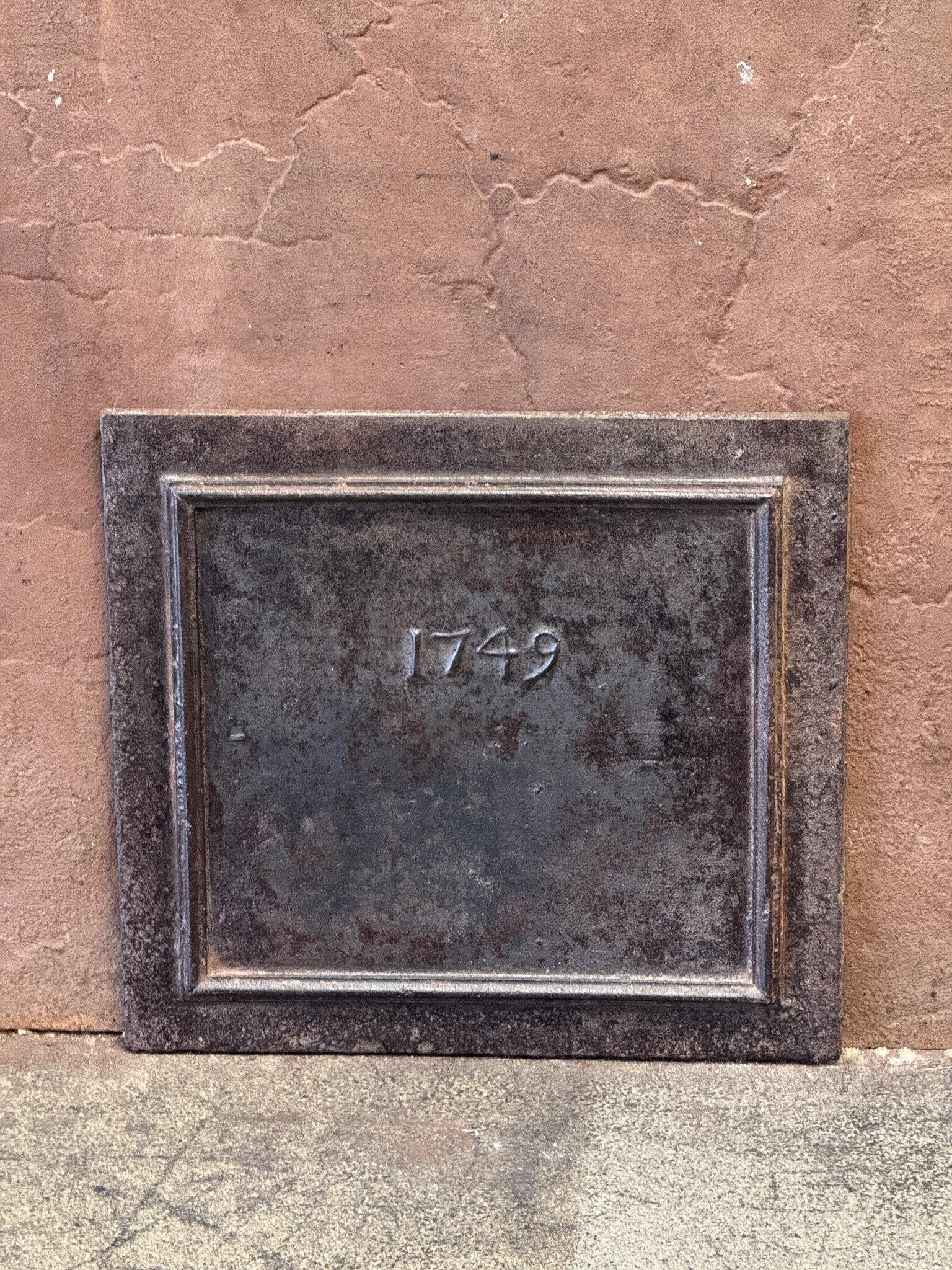 French Louis XV Period 'Year' Fireback / Backsplash, Dated 1749 For Sale 4