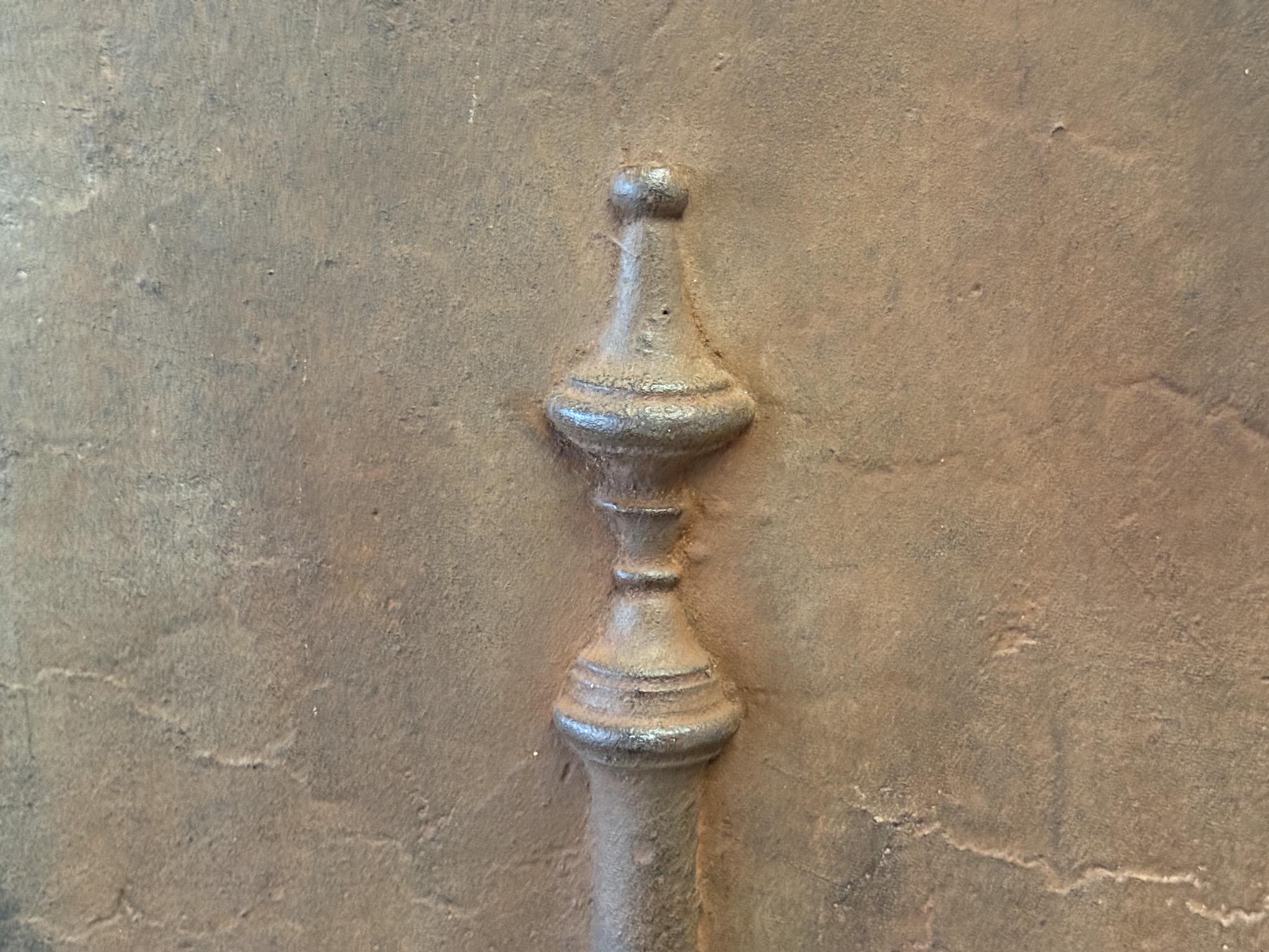 Fino al XVIII secolo Parafuoco francese Luigi XV 'Colonne d'Ercole', 18° secolo in vendita
