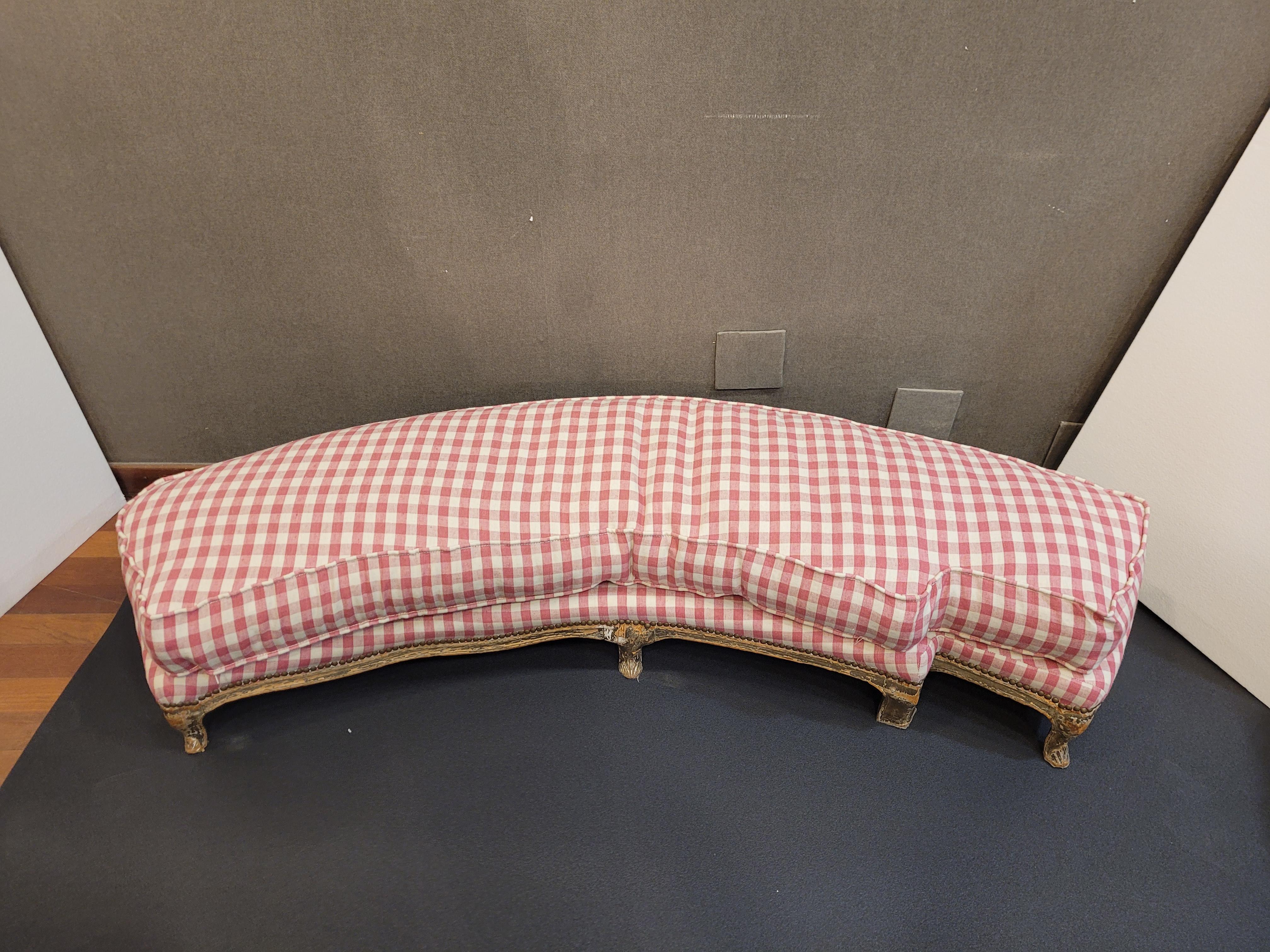 Late 18th Century French Louis XV Red Checkered Fabric and Carved Wood Bench, Stool
