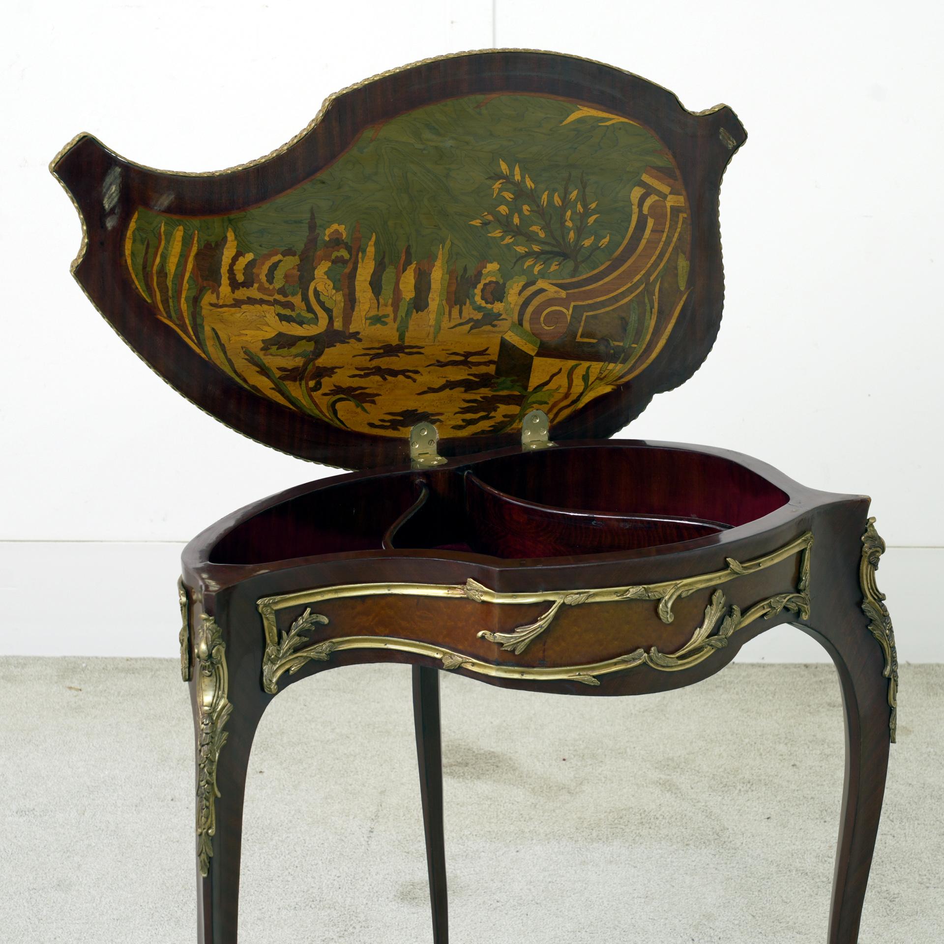 French Louis XV Revival Side Dressing Table Inlay In Good Condition For Sale In Potters Bar, GB