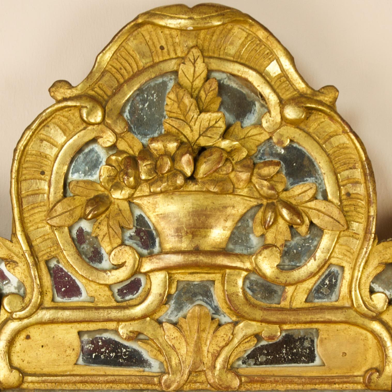 French Louis XV Rococo 18th Century Carved Gilt Wood Flower Basket Wall Mirror 5