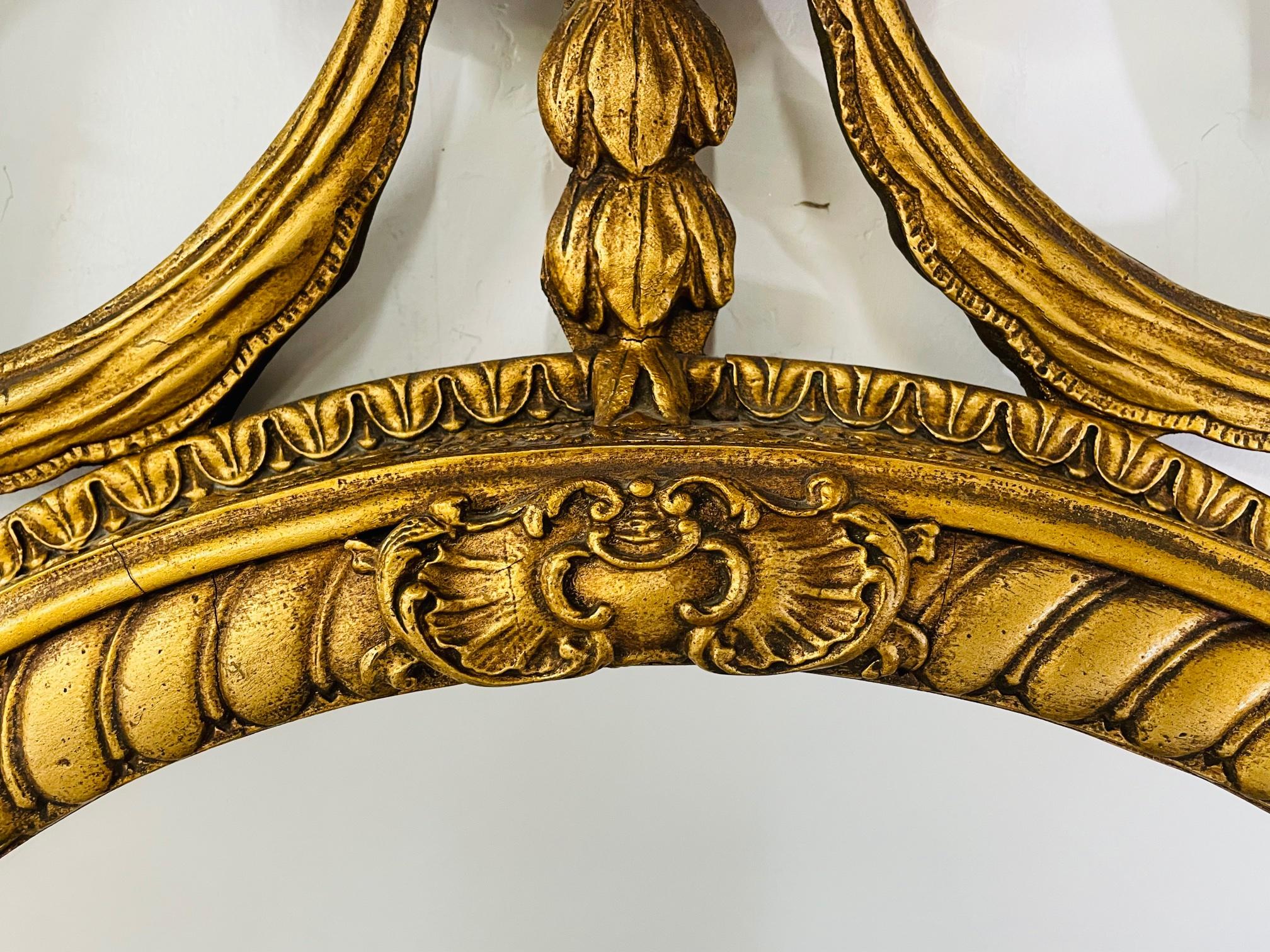 French Louis XV Rococo Style Gilt Wood Circular Wall or Mantel Mirror In Good Condition In Plainview, NY