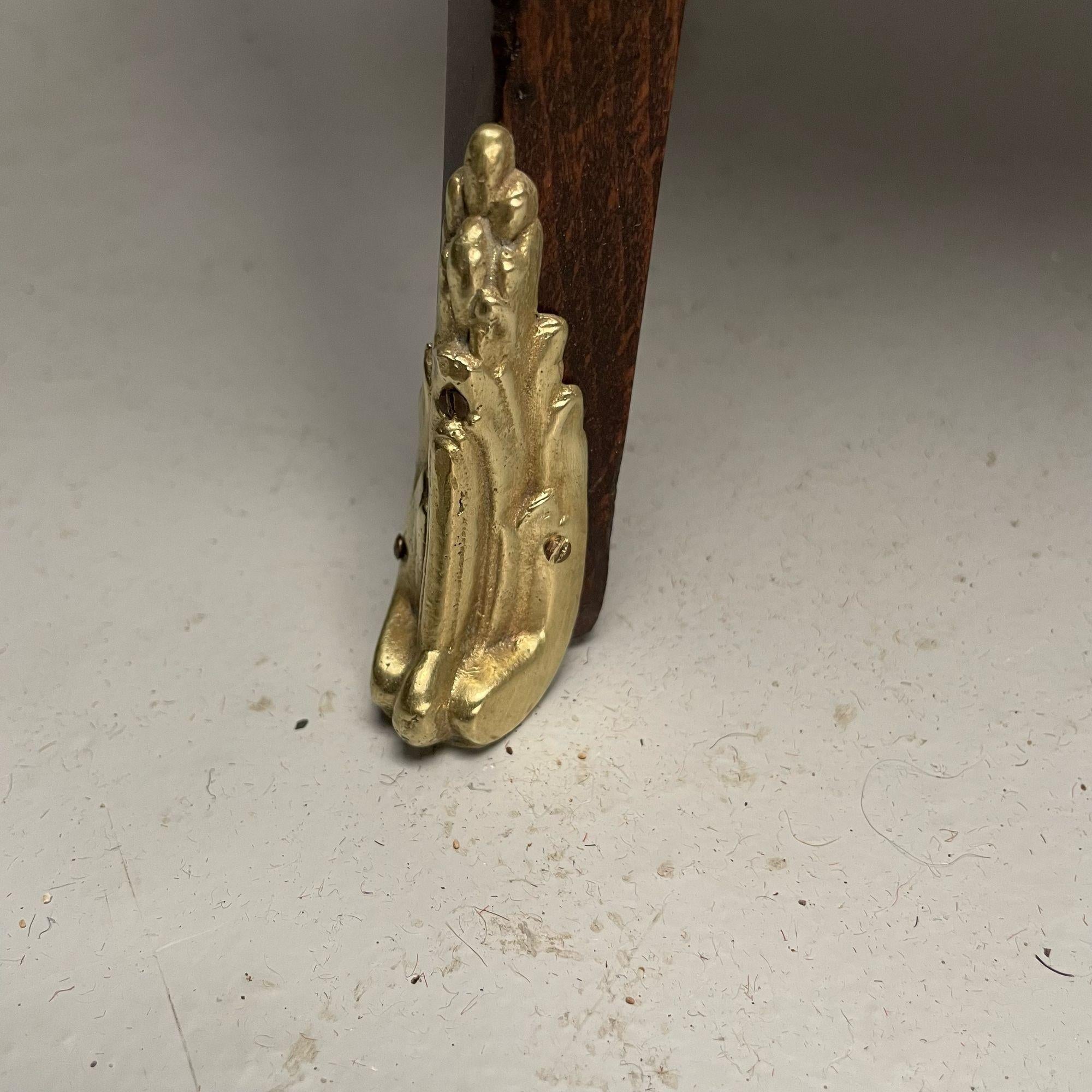Tables d'appoint françaises Louis XV, marqueterie, marbre, laiton, France, années 1930 en vente 7