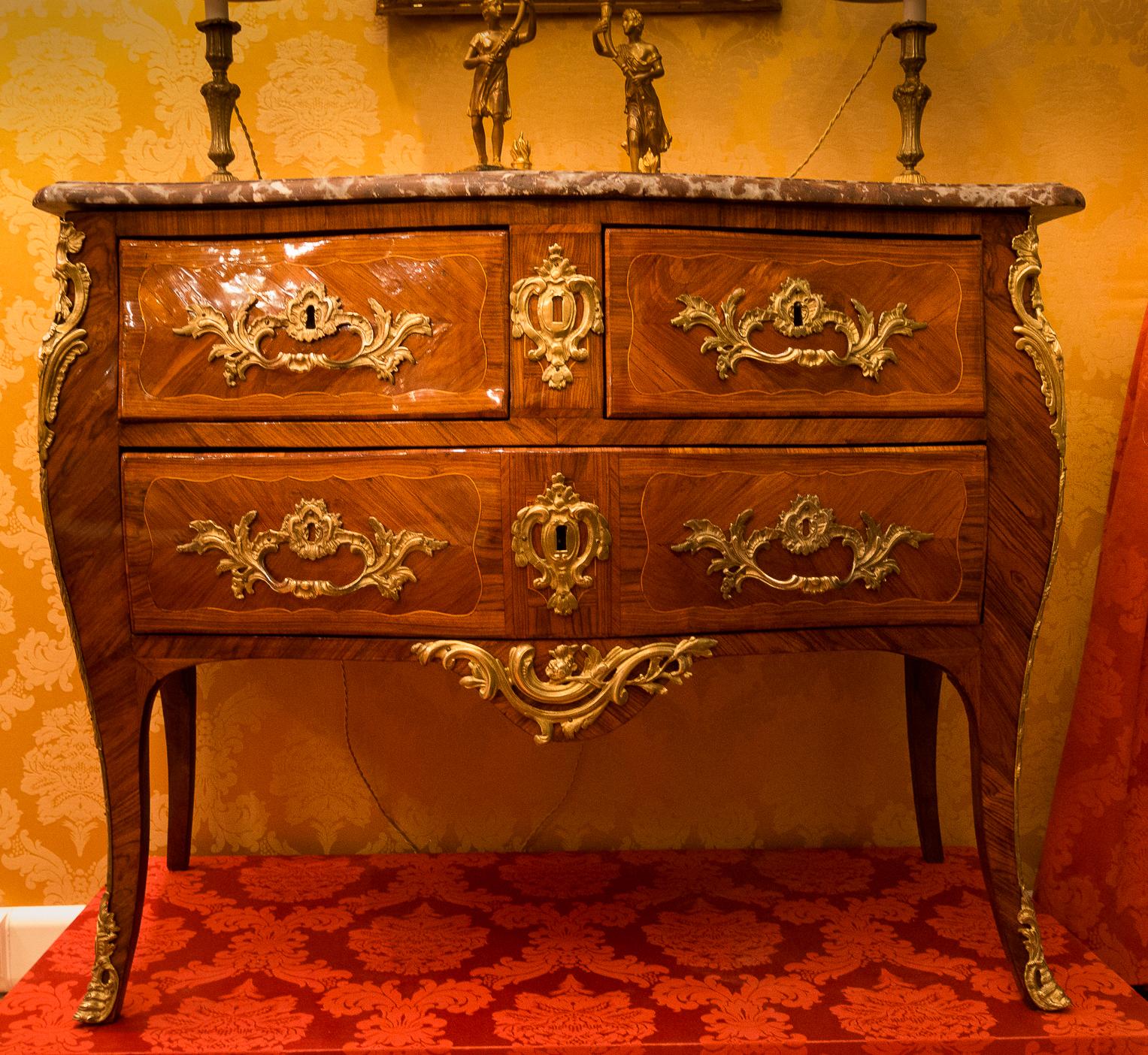 French Louis XV Stamp by Sebastien Vié, Serpentine Marble Top Commode circa 1750 11
