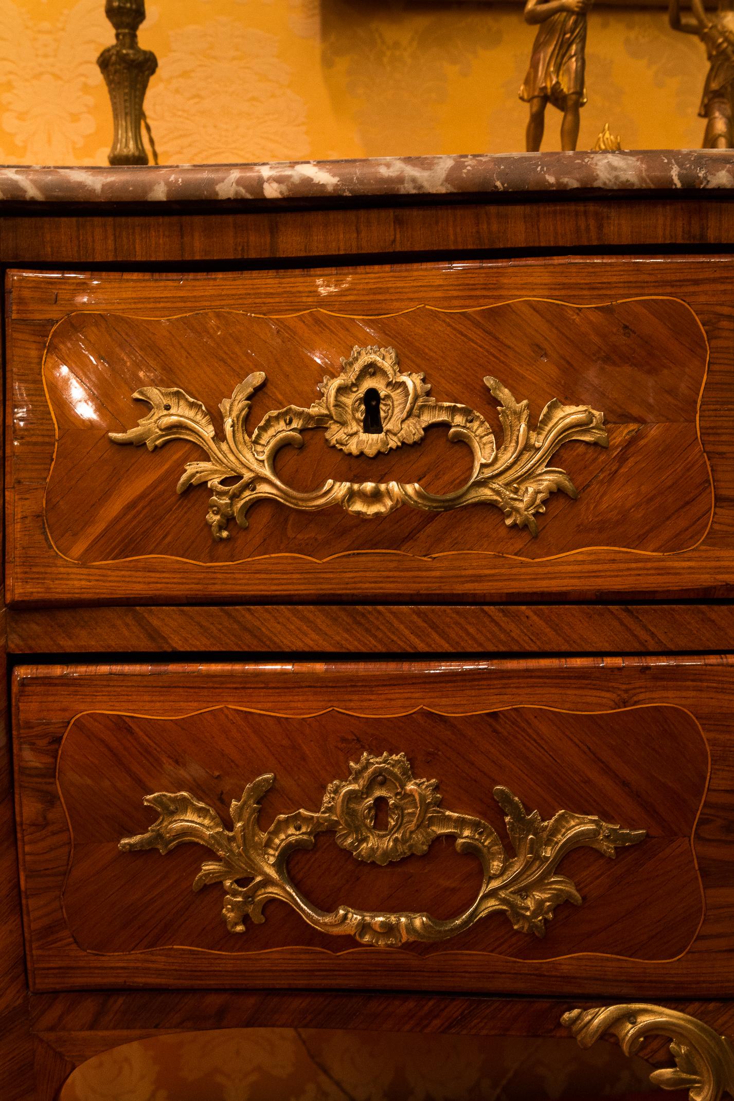 French Louis XV Stamp by Sebastien Vié, Serpentine Marble Top Commode circa 1750 1