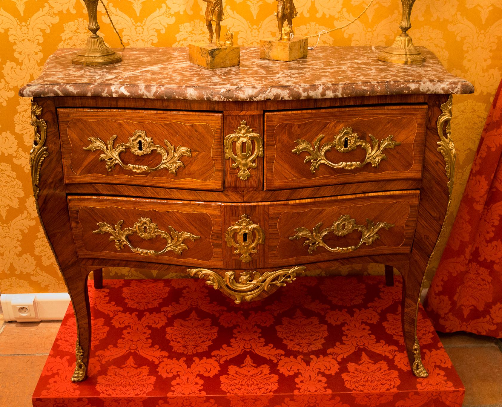 French Louis XV Stamp by Sebastien Vié, Serpentine Marble Top Commode circa 1750 4