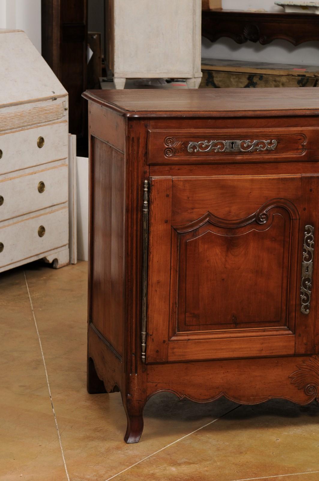 Bronze French Louis XV Style 1850s Walnut Buffet with Carved Décor, Drawers and Doors For Sale
