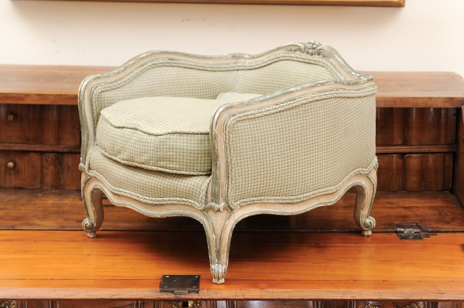 French Louis XV Style 1880s Painted Dog Bed with Cabriole Legs and Upholstery 2