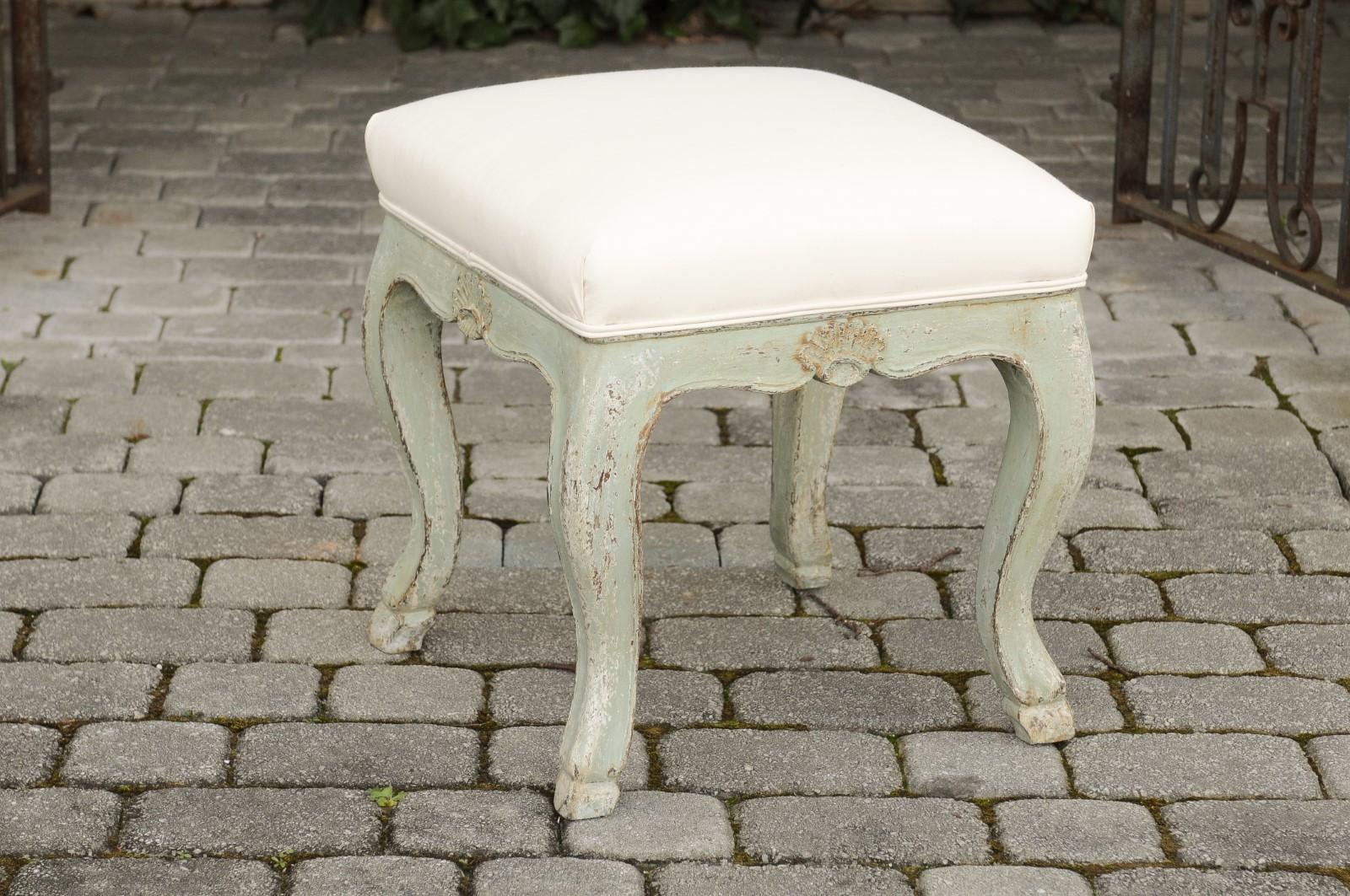 French Louis XV Style 1890s Painted Stool with Cabriole Legs and Hoof Feet In Good Condition For Sale In Atlanta, GA