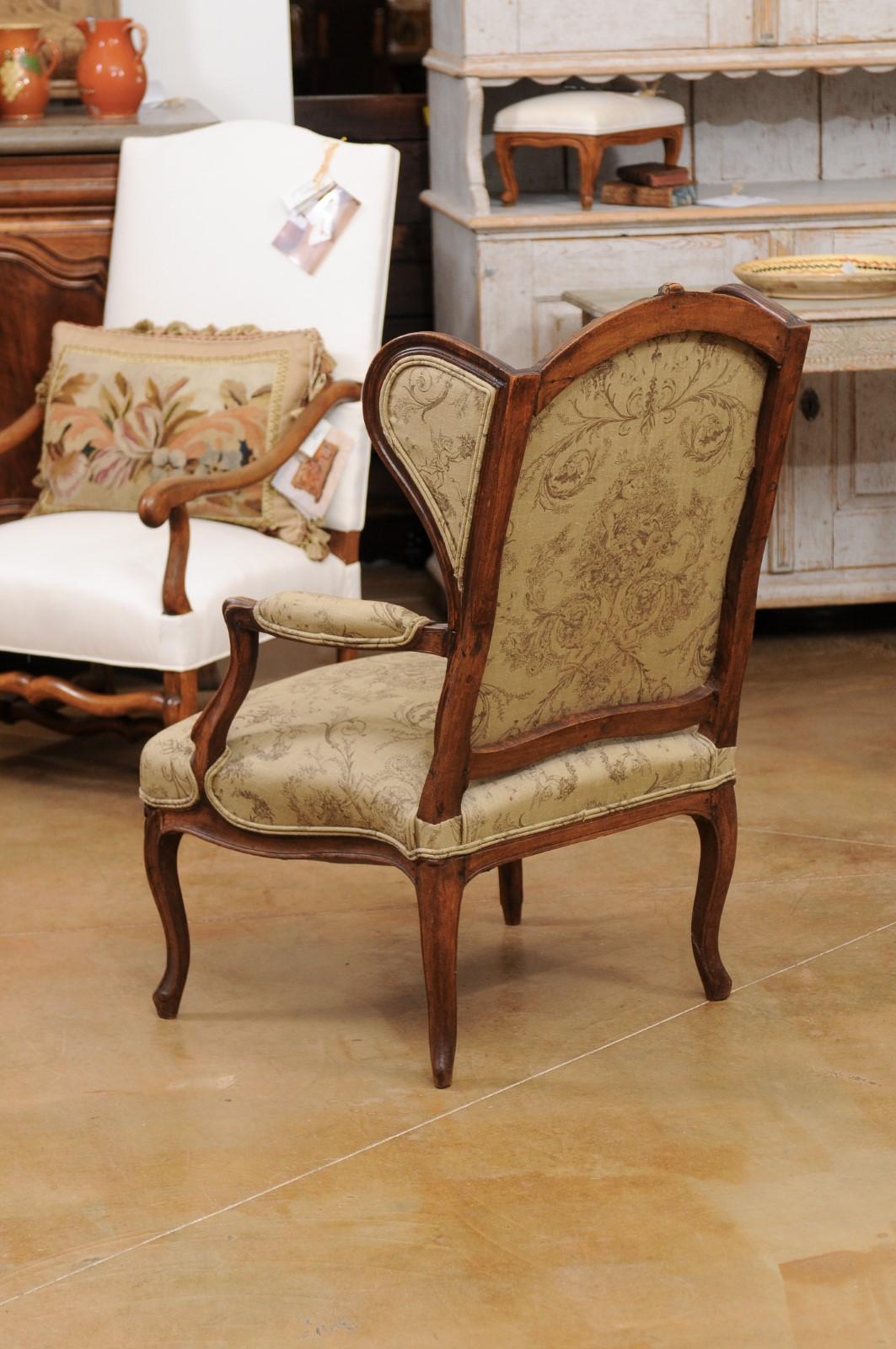 French Louis XV Style 1890s Wingback Chair with Upholstery and Carved Motifs 4