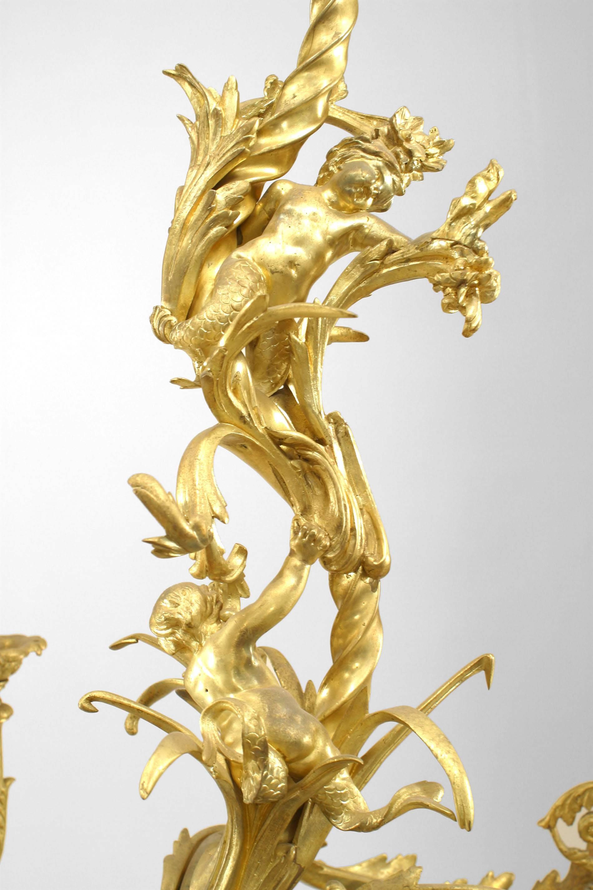 Vergoldete Bronze Amor Meerjungfrau-Kronleuchter im Louis XV.-Stil (Französisch) im Angebot