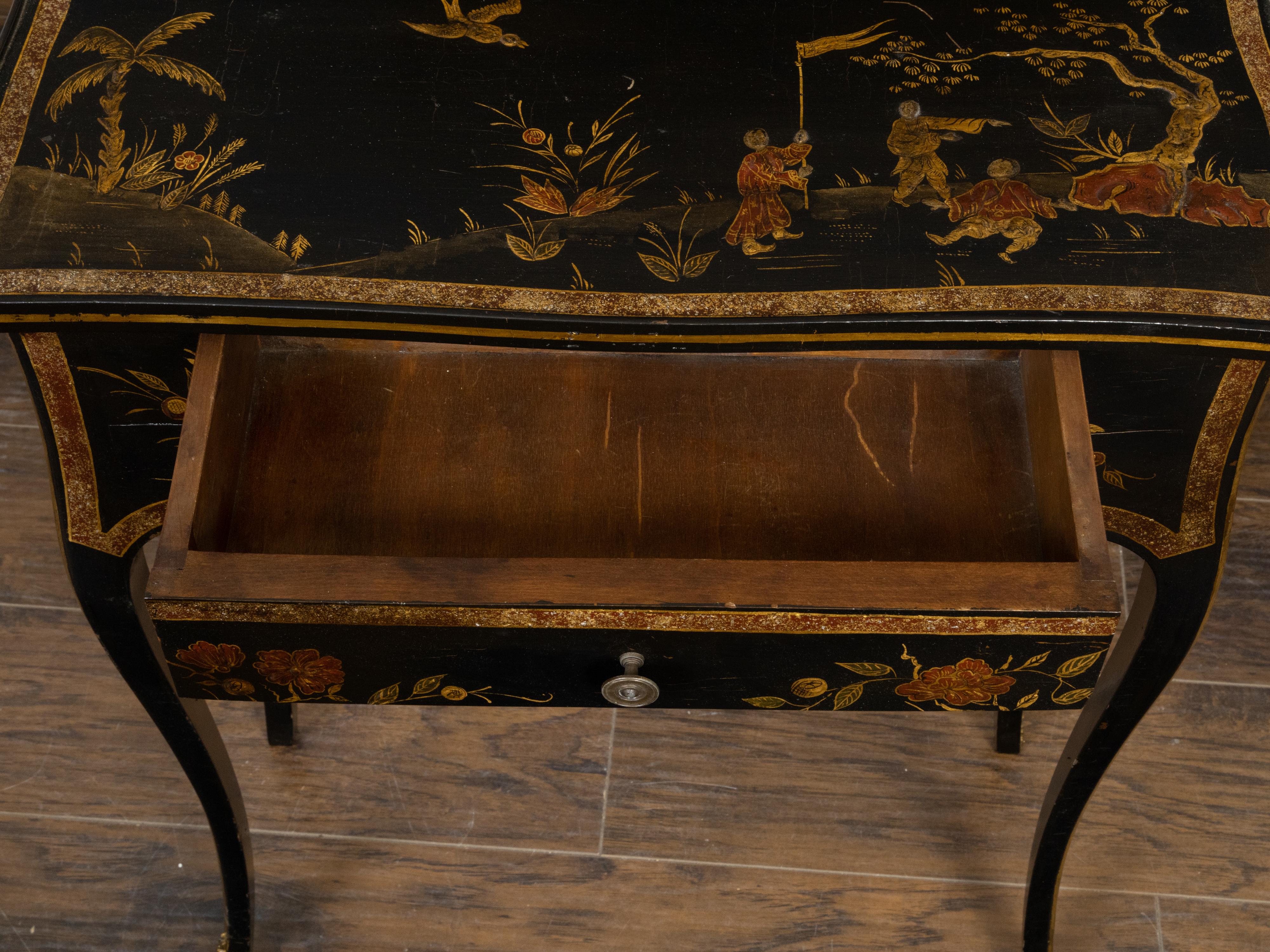 French Louis XV Style 19th Century Black and Gold Chinoiserie Console Table For Sale 5