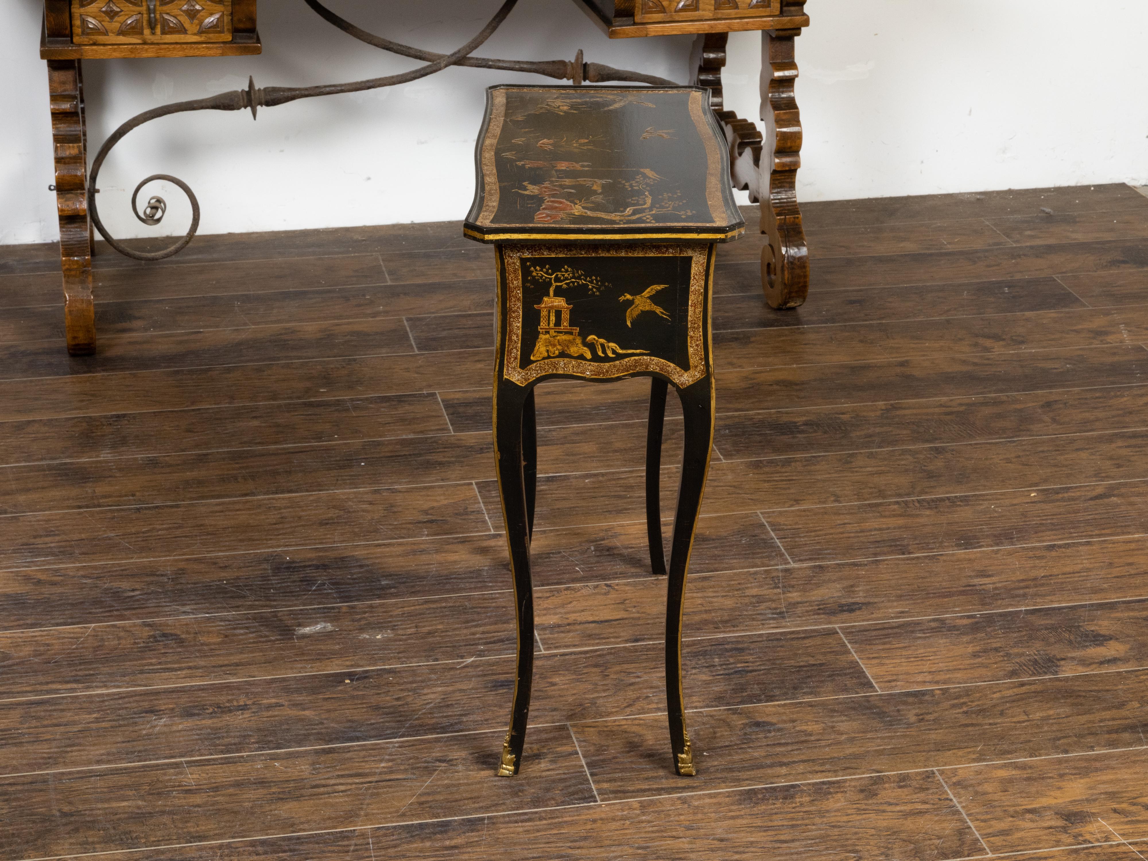 French Louis XV Style 19th Century Black and Gold Chinoiserie Console Table For Sale 1