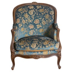 Silla Bergères Francesa Estilo Luis XV Siglo XIX Tallada en Nogal