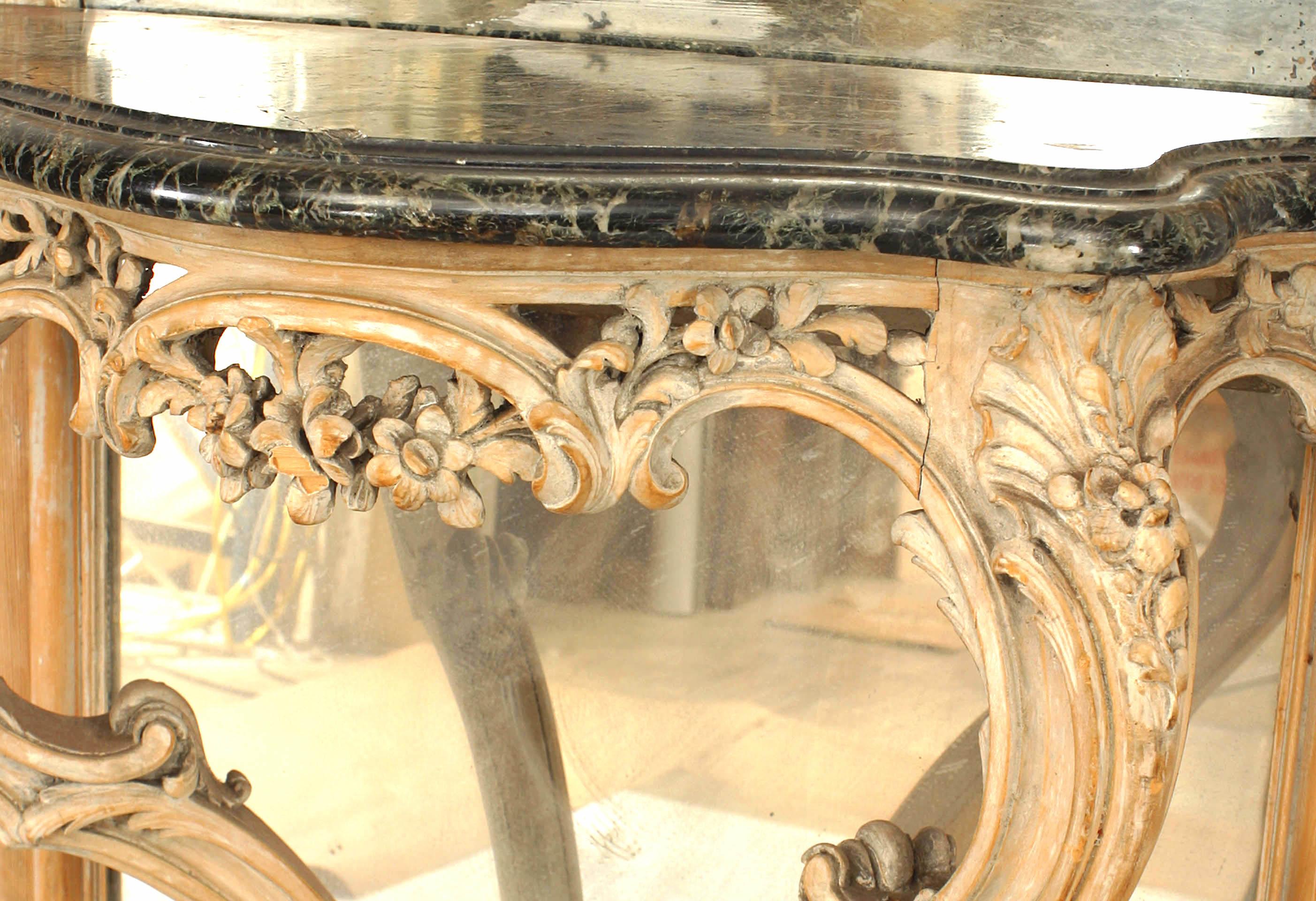 French Louis XV Style Console Table and Mirror In Good Condition In Queens, NY