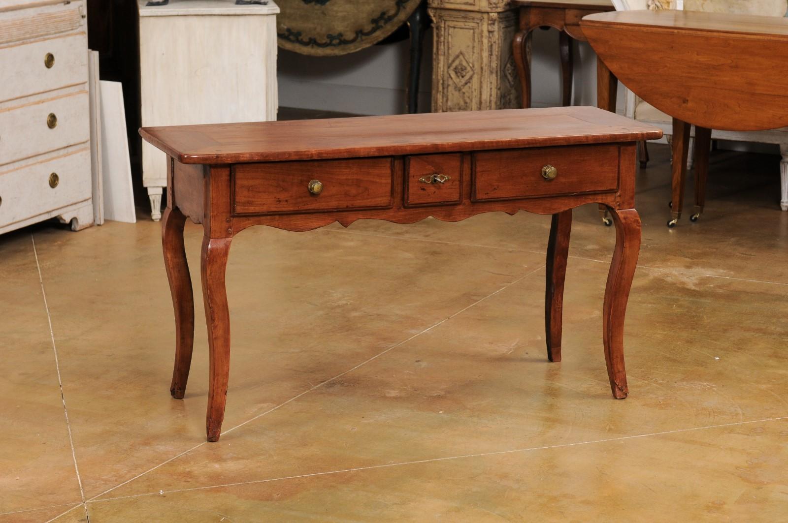 French Louis XV Style 19th Century Walnut Console Table with Three Drawers For Sale 3