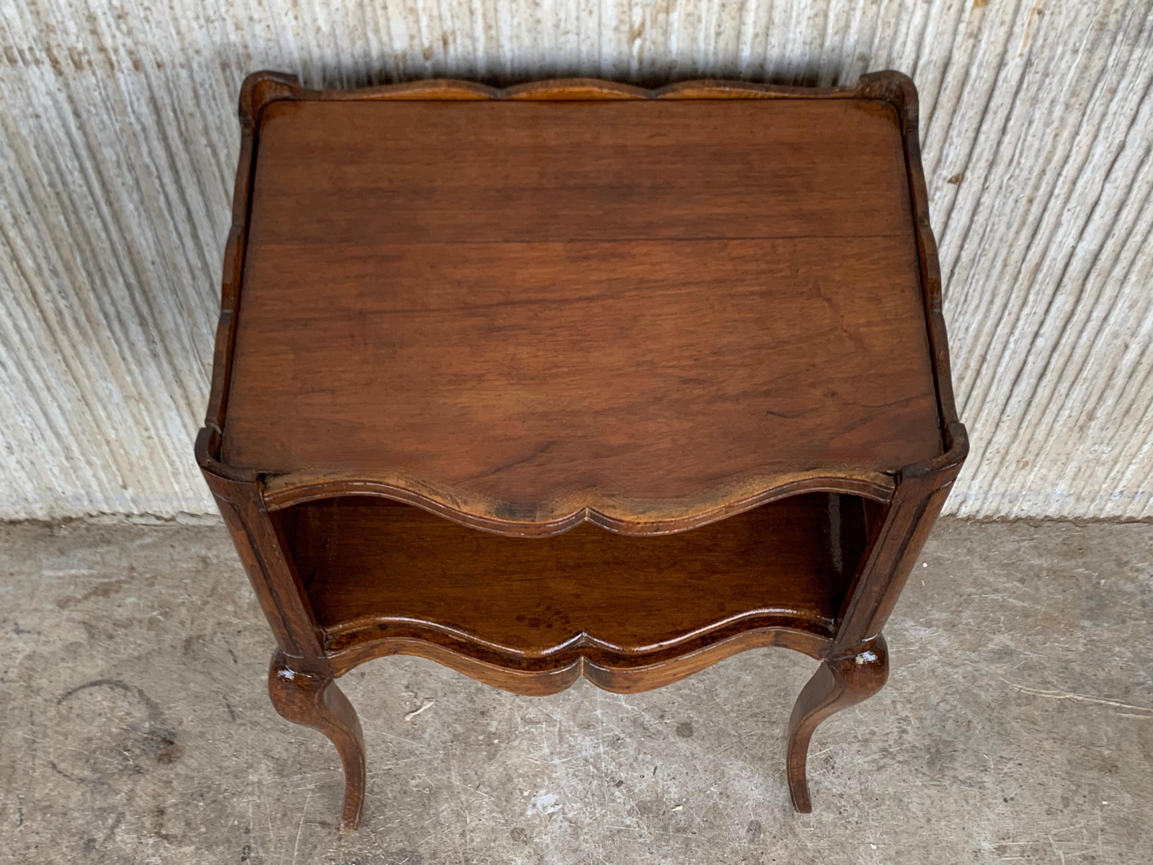 French Louis XV Style 19th Century Wooden Bedside Table with Open Shelf 1