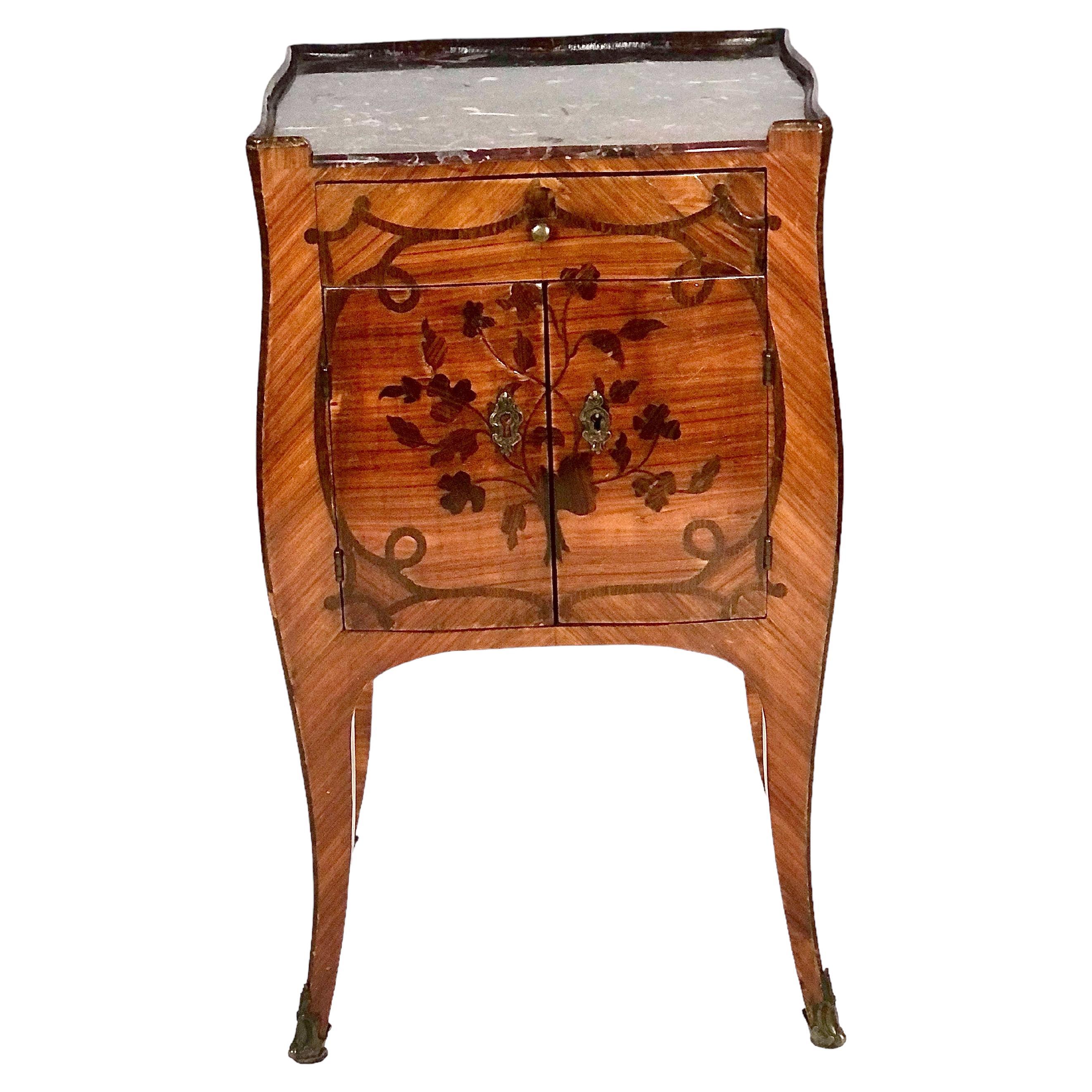 1900s Louis XV Style French Bedside Table For Sale