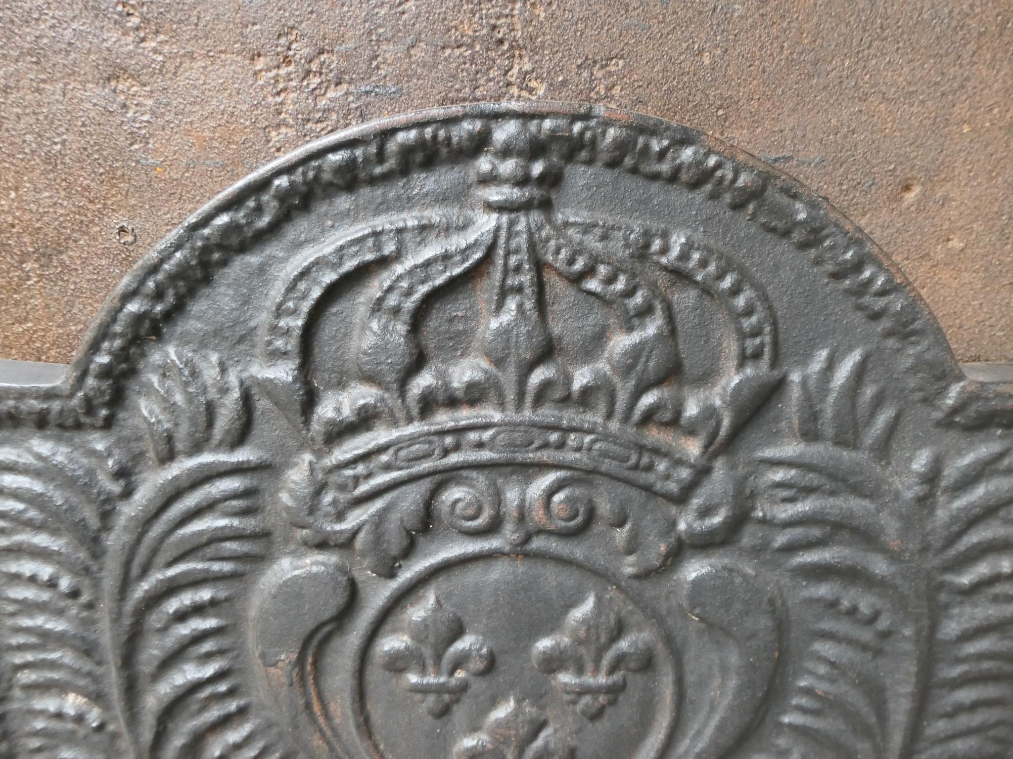 Fer Plaque de cheminée française de style Louis XV « Arms of France » en vente