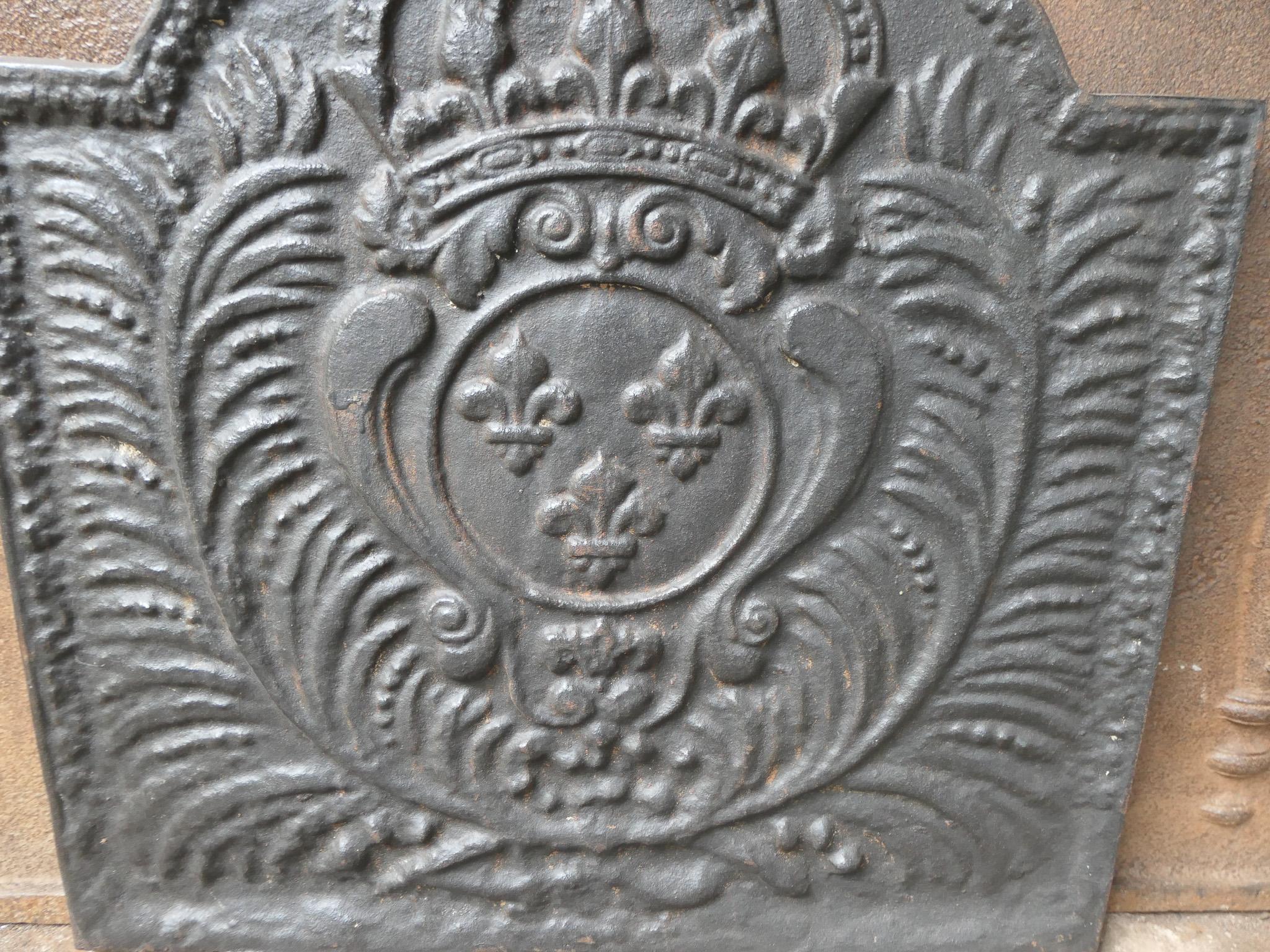 Plaque de cheminée française de style Louis XV « Arms of France » en vente 1