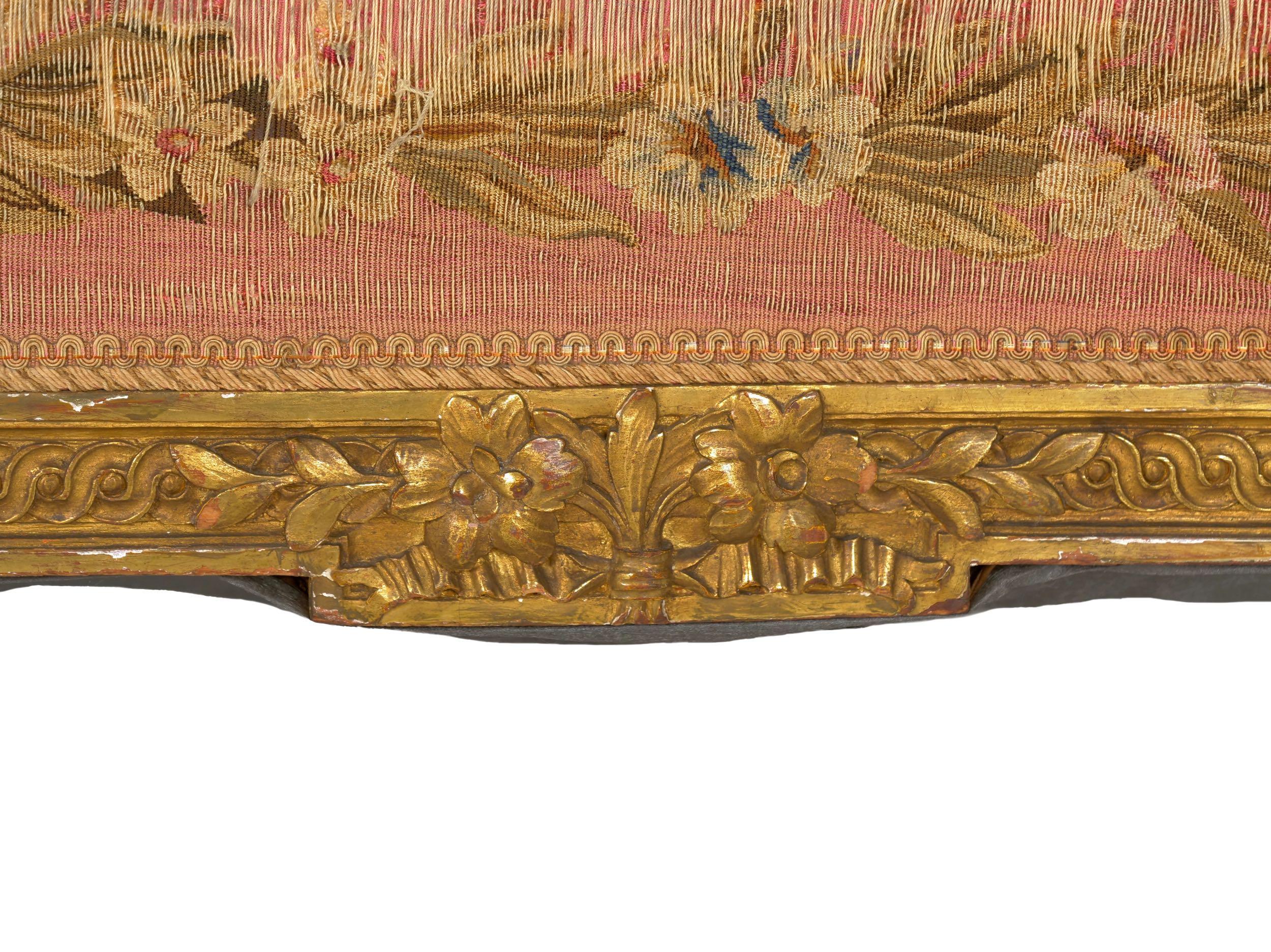 French Louis XV Style Aubusson Upholstered Antique Sofa, Paris, circa 1890 2