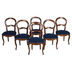 Sedie da pranzo francesi con schienale a palloncino in acero in stile Luigi XV con velluto blu - Set di 6