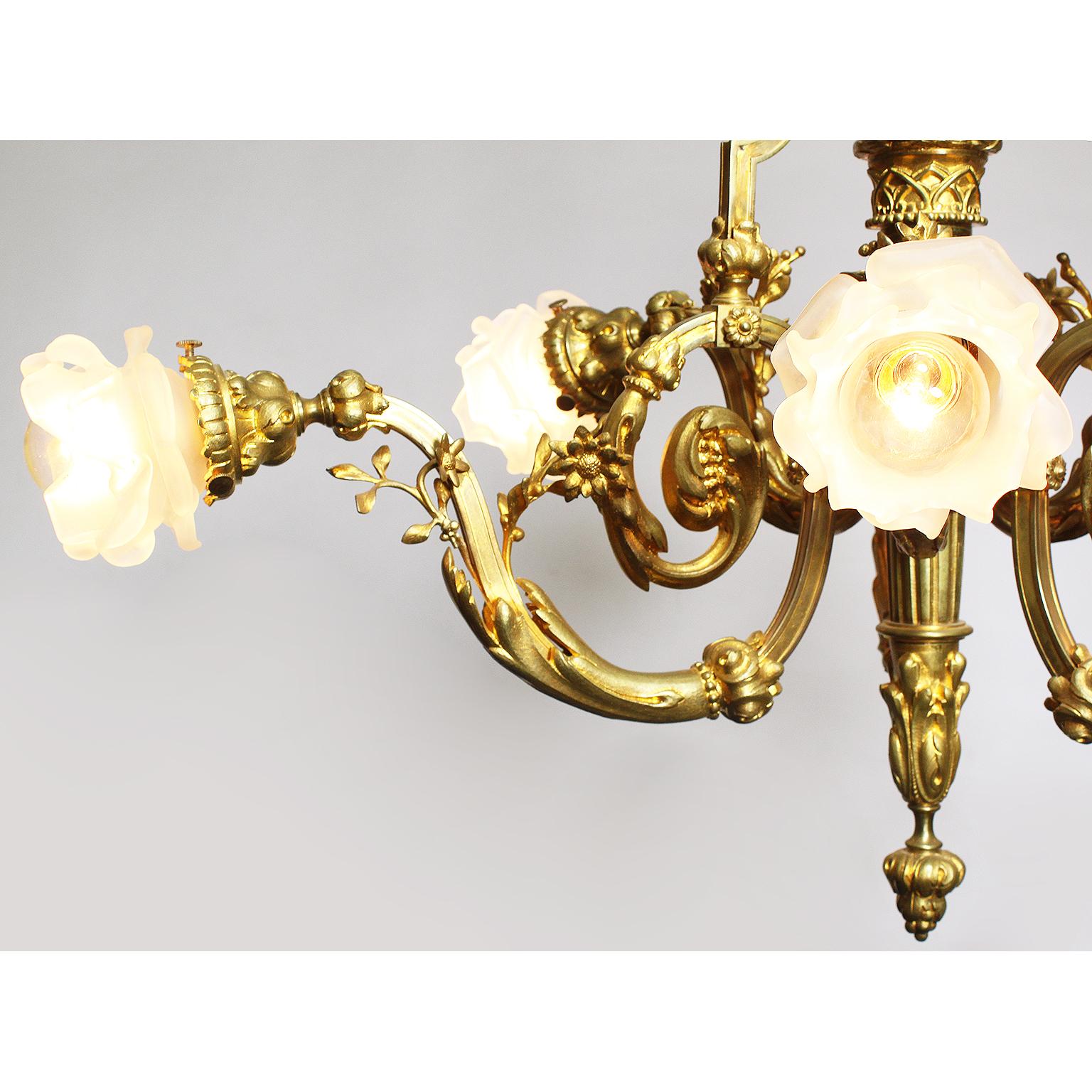 French Louis XV Style Belle Époque Empire Revival Style Gilt Bronze Chandelier In Good Condition In Los Angeles, CA