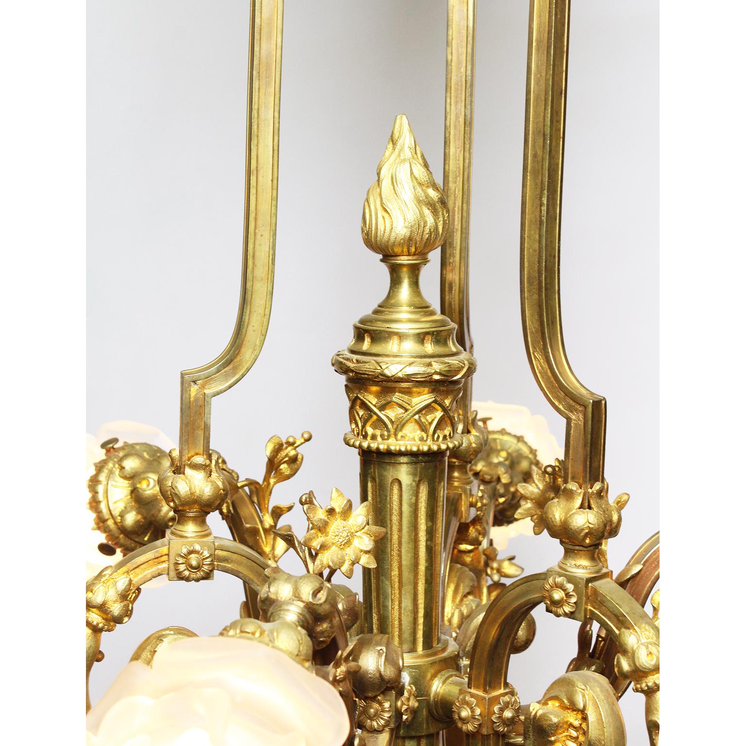 Blown Glass French Louis XV Style Belle Époque Empire Revival Style Gilt Bronze Chandelier For Sale