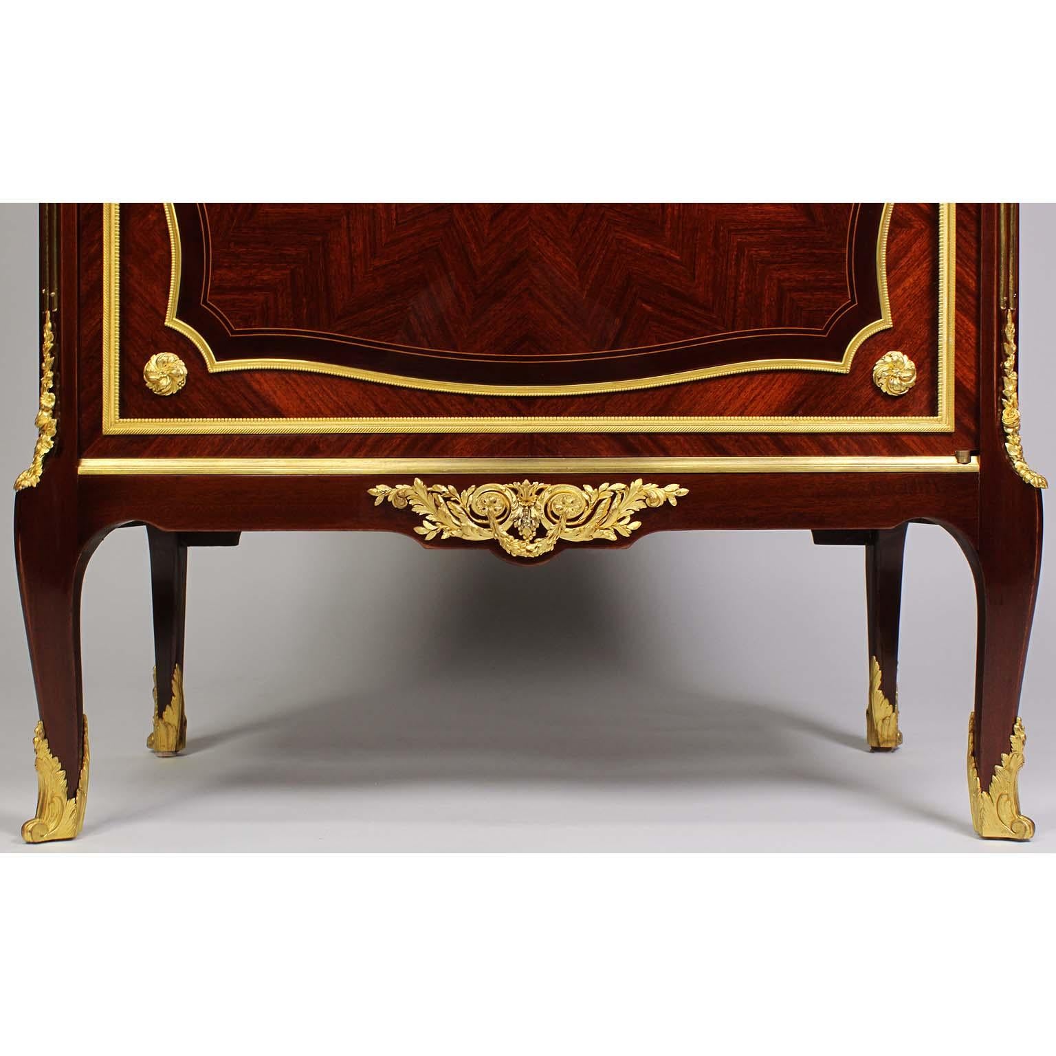 French Louis XV Style Belle Époque Mahogany & Ormolu-Mounted Vitrine Attr. Linke For Sale 8