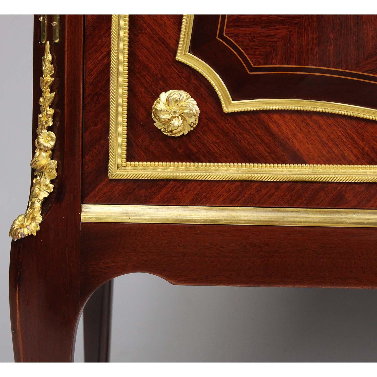 French Louis XV Style Belle Époque Mahogany & Ormolu-Mounted Vitrine Attr. Linke For Sale 12