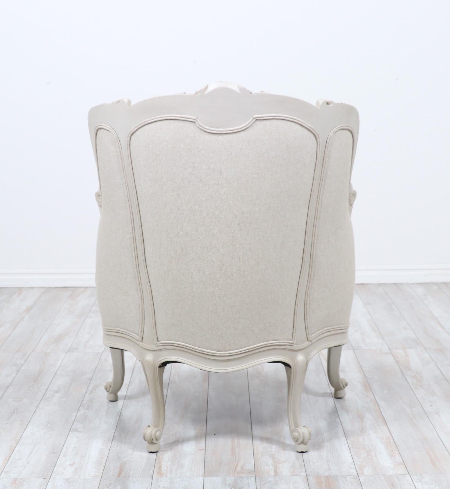 Linen French Louis XV-Style Bergère For Sale