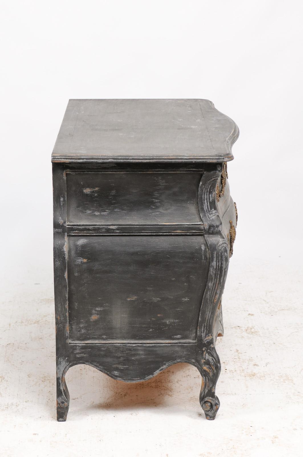 French Louis XV Style Black Painted Bombé Commode from the Late 1800s 3