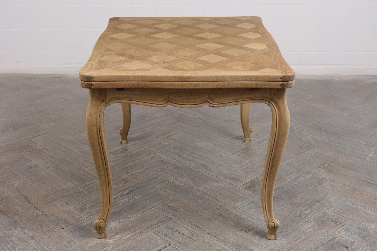 French Louis XV Style Bleached Dining Table In Good Condition For Sale In Los Angeles, CA