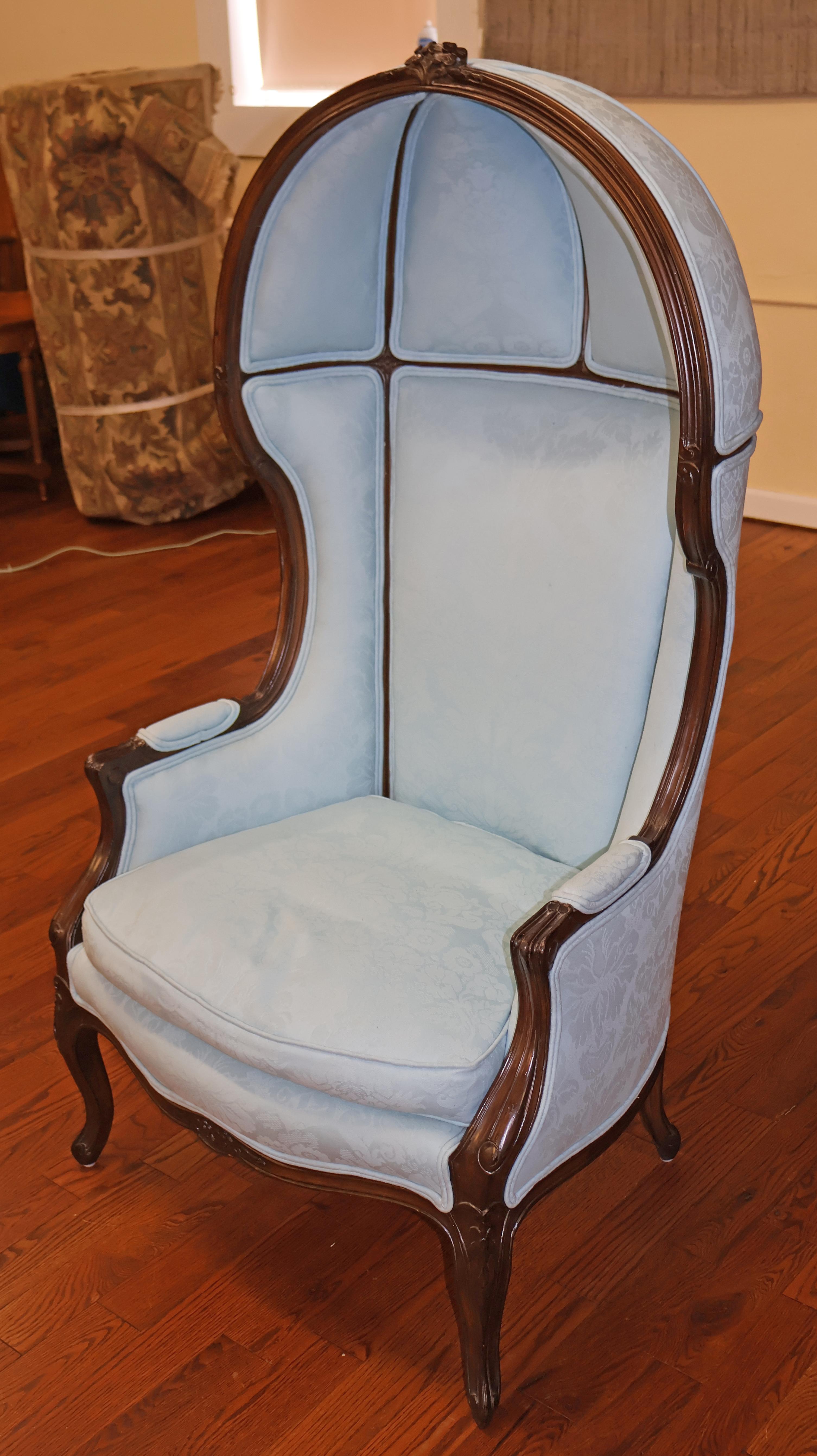 20th Century French Louis XV Style Blue Damask Fabric Hooded Porters Chair For Sale