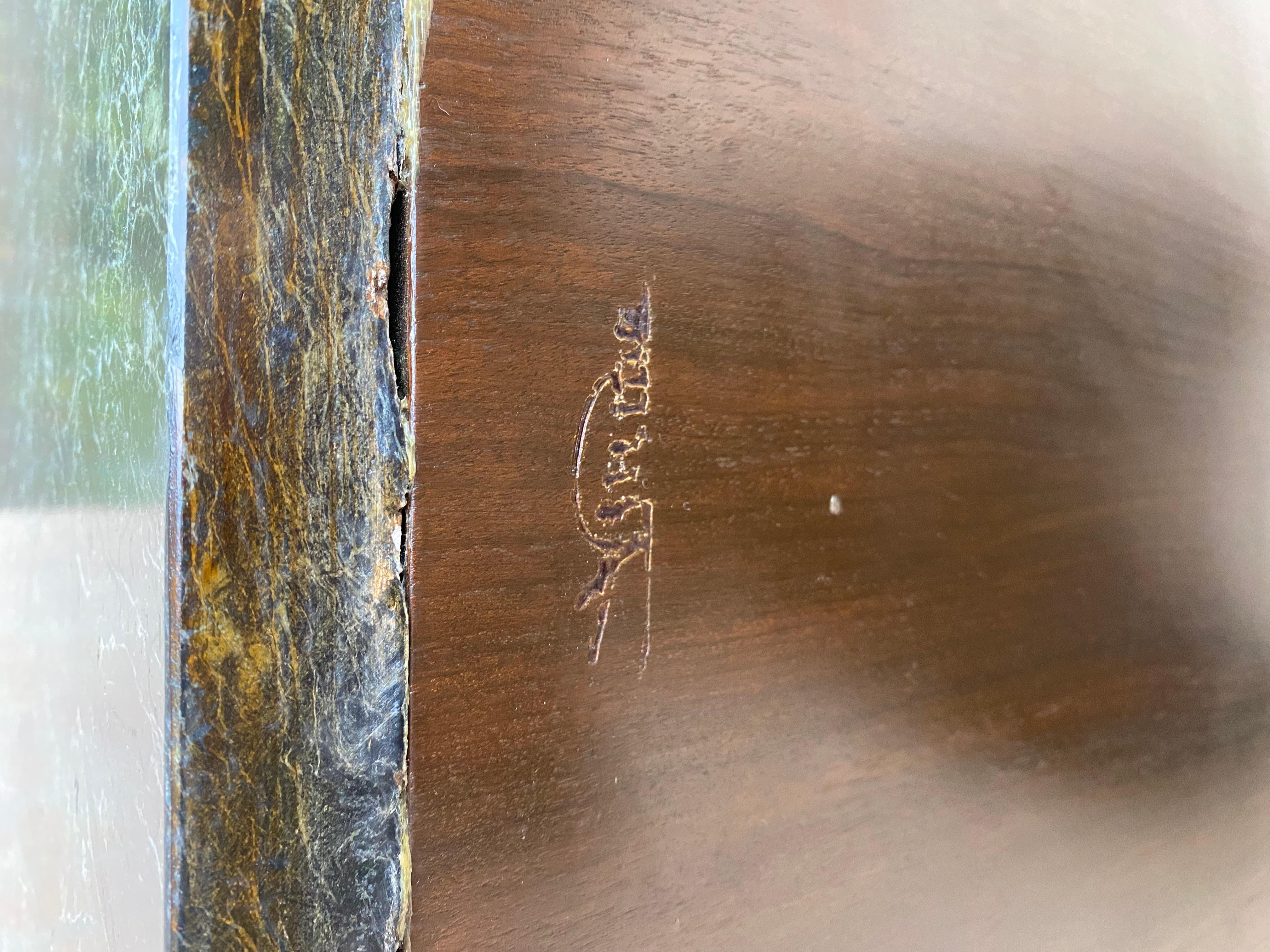 Commodo francese in stile Luigi XV Bombé in legno satinato intarsiato e ornato, 1940 in vendita 5