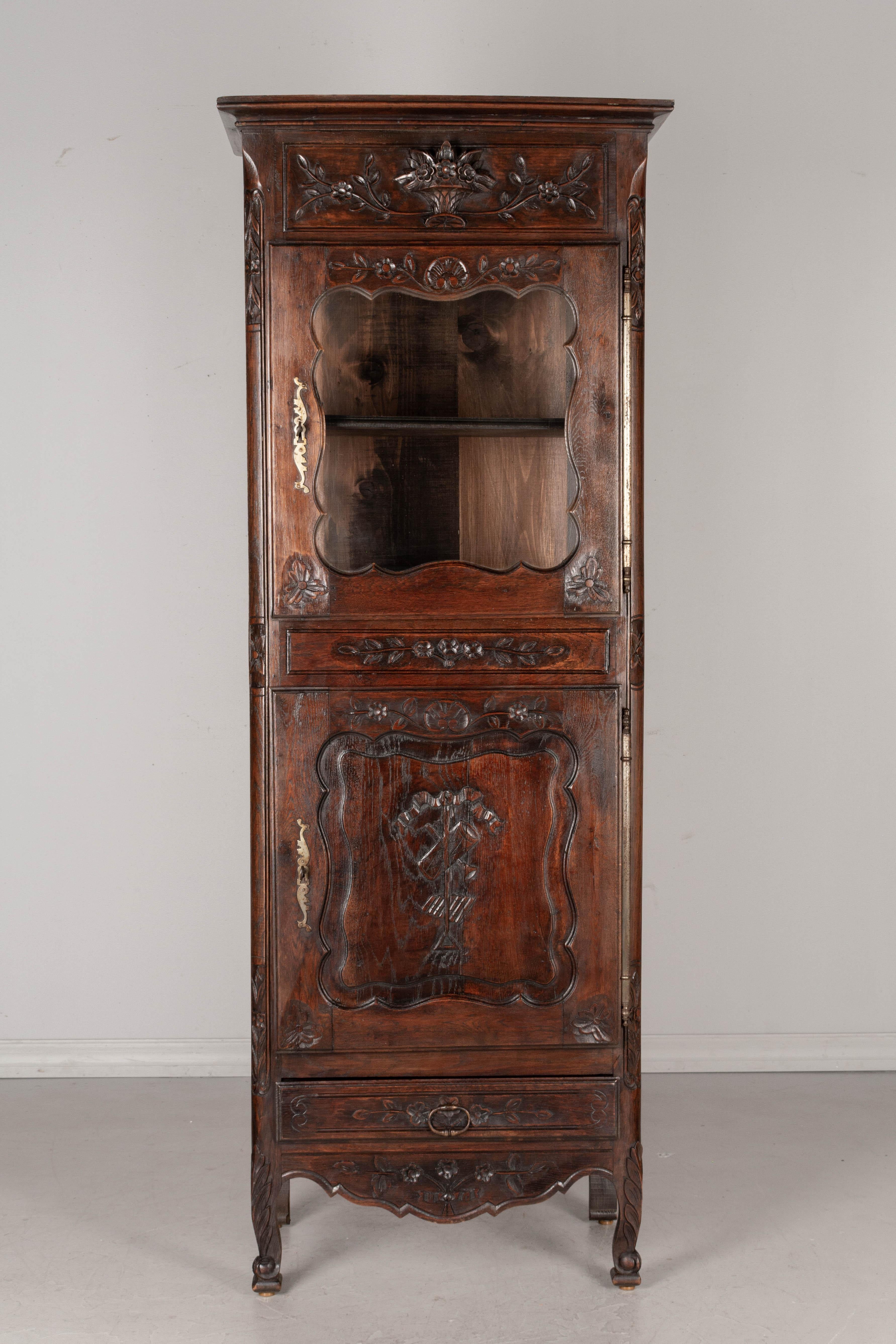 Hand-Carved French Louis XV Style Bonnetiére or Display Cabinet For Sale