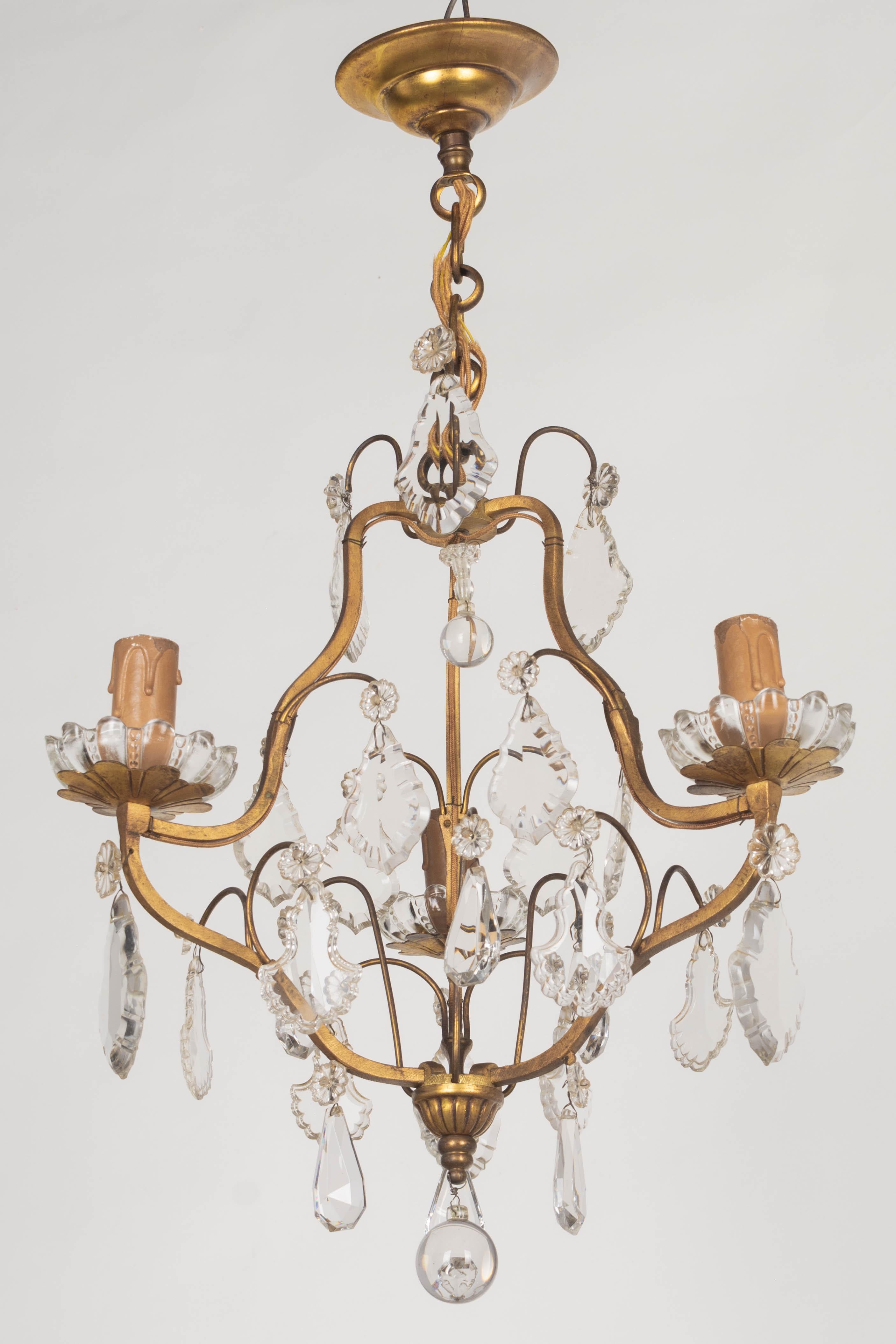 20th Century French Louis XV Style Brass & Crystal Chandelier For Sale