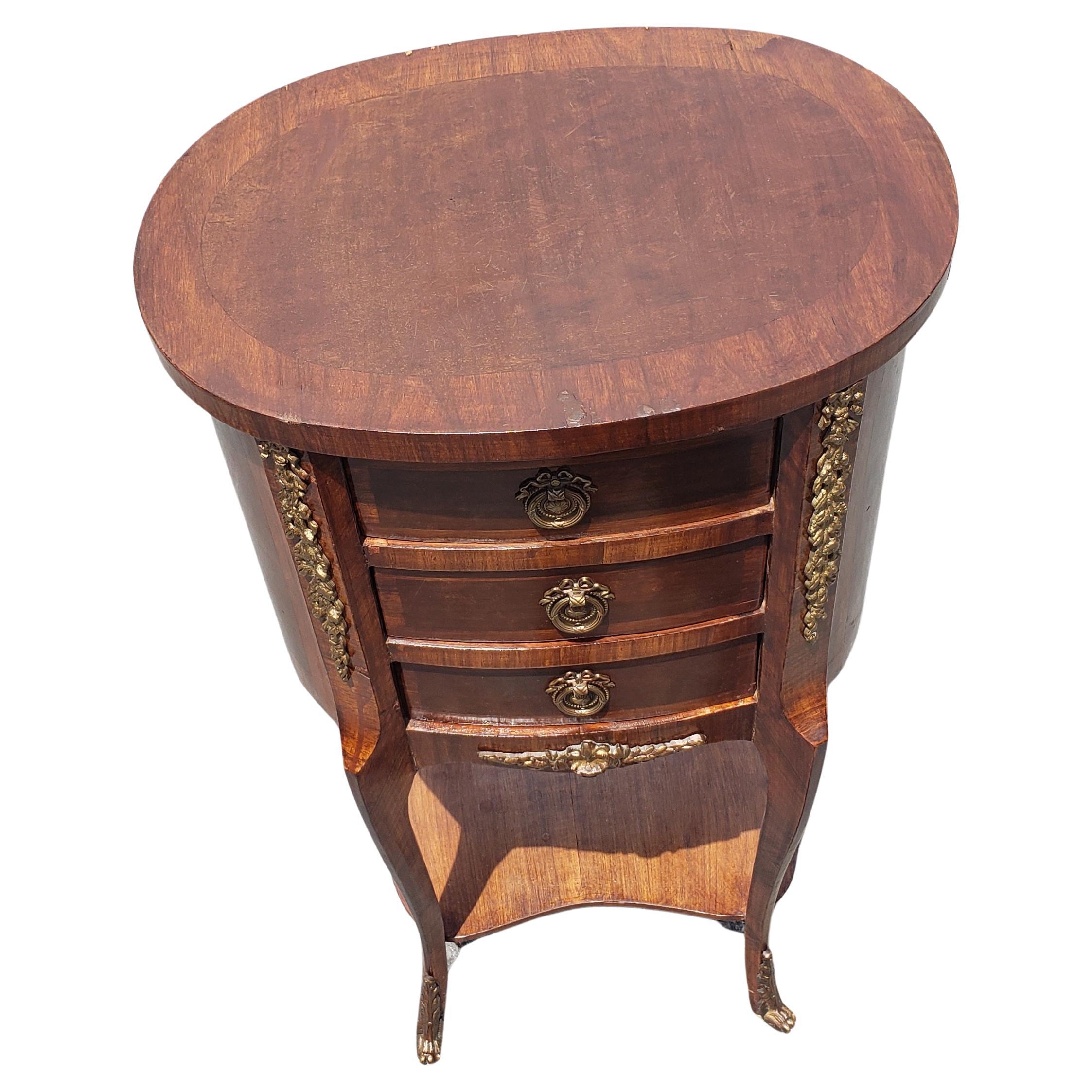 American French Louis XV Style Brass Ormolu  Mahogany 2-Tier 3-Drawer Oval Side Table For Sale