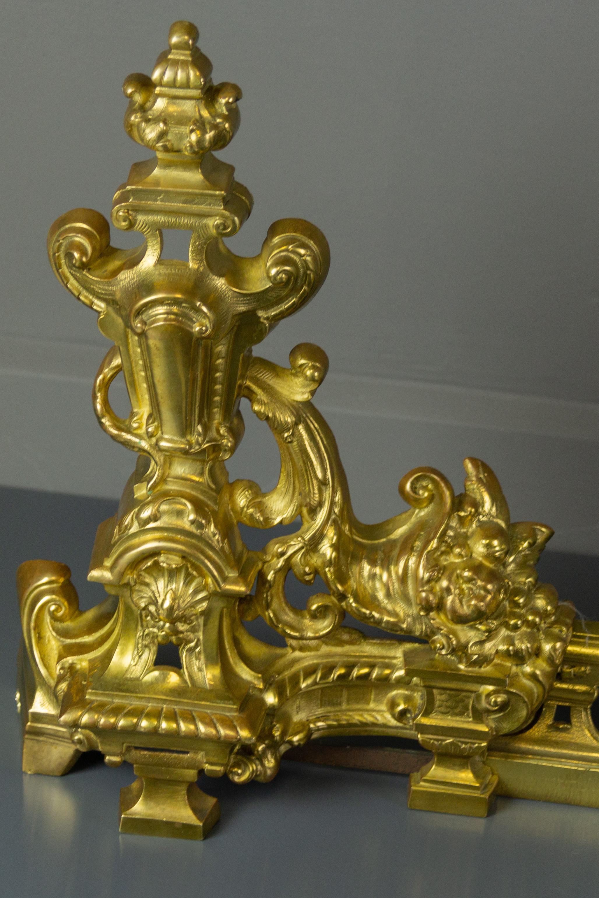 French Louis XV Style Bronze Adjustable Fireplace Fender, Late 19th Century 2