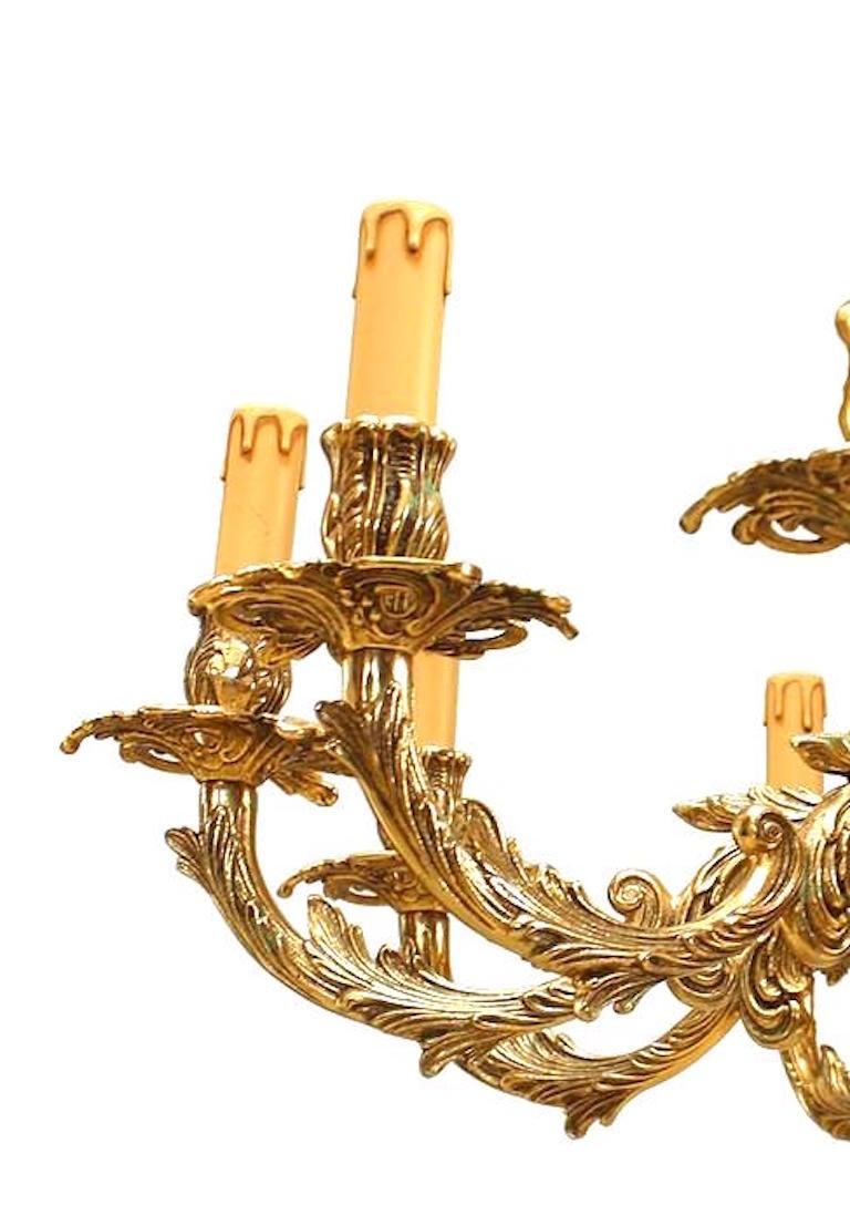 Bronze-Kronleuchter im Louis-XV-Stil (Französisch) im Angebot