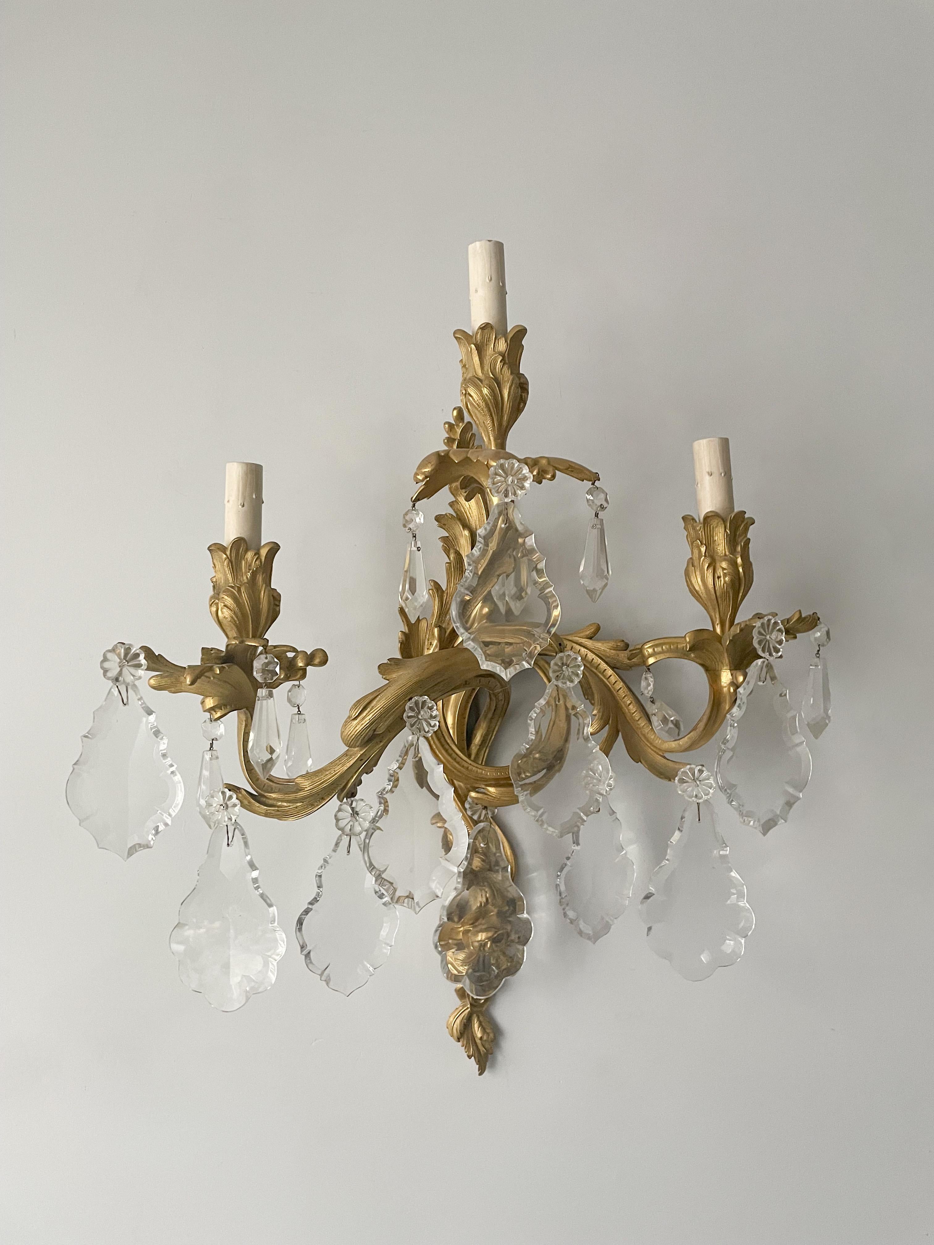 French Louis XV-Style Bronze Ormolu And Crystal Sconces In Good Condition In Los Angeles, CA